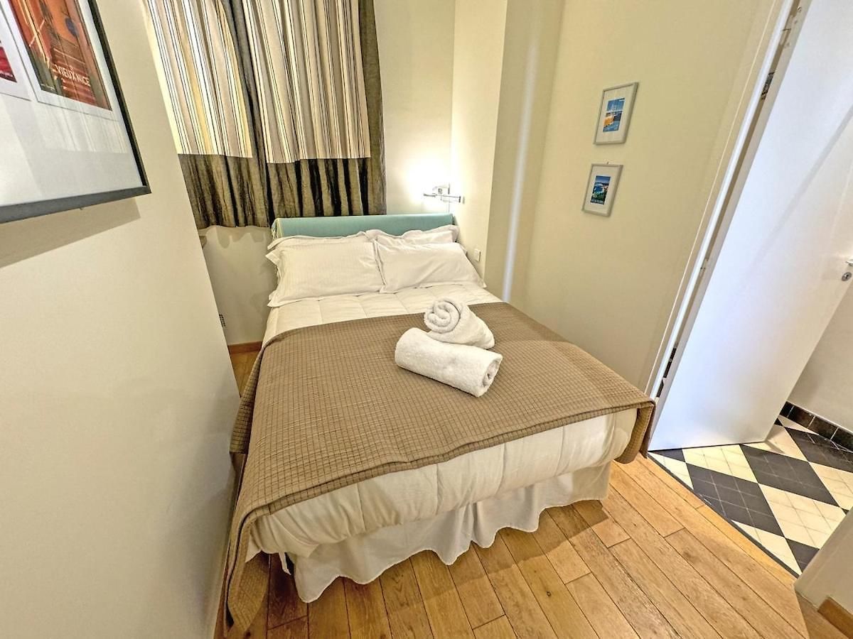 Apartment Exceptional Sea Front Nice