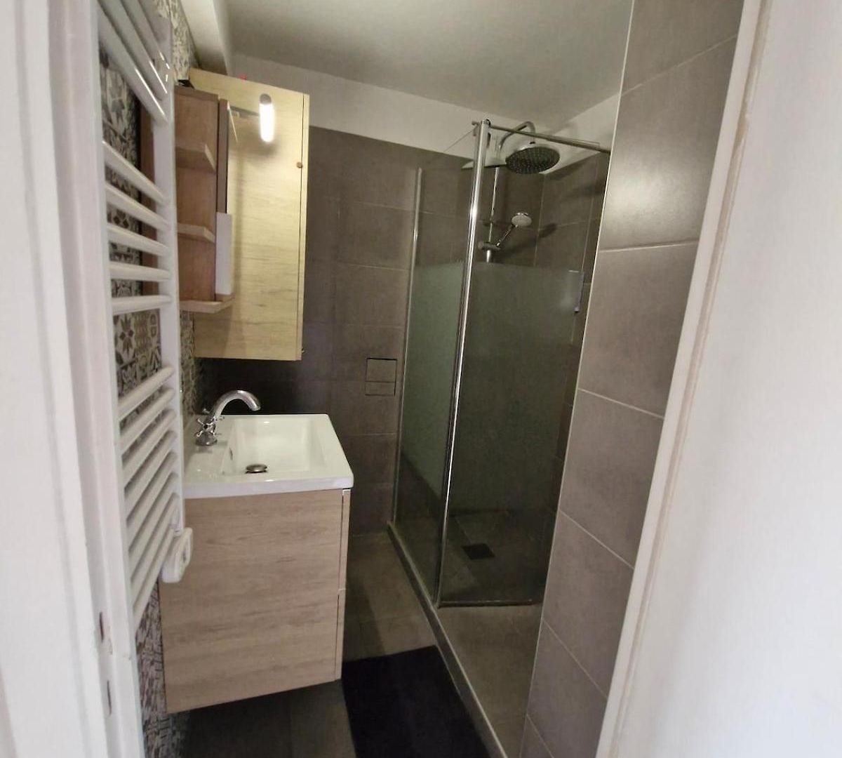 Liberation Apartment *