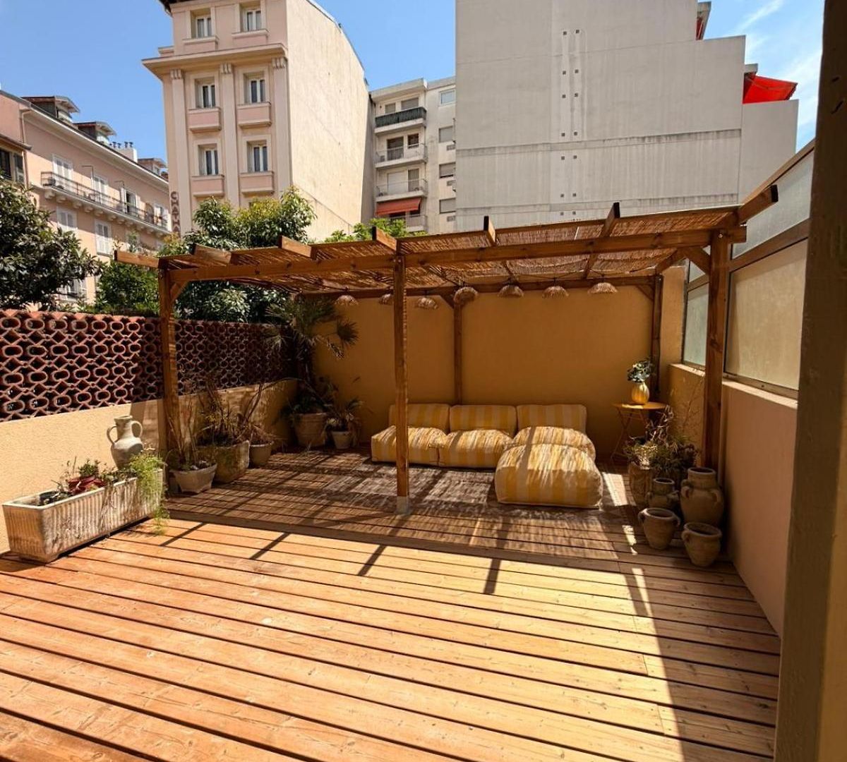 Magnifique Avec Grande Terrasse *