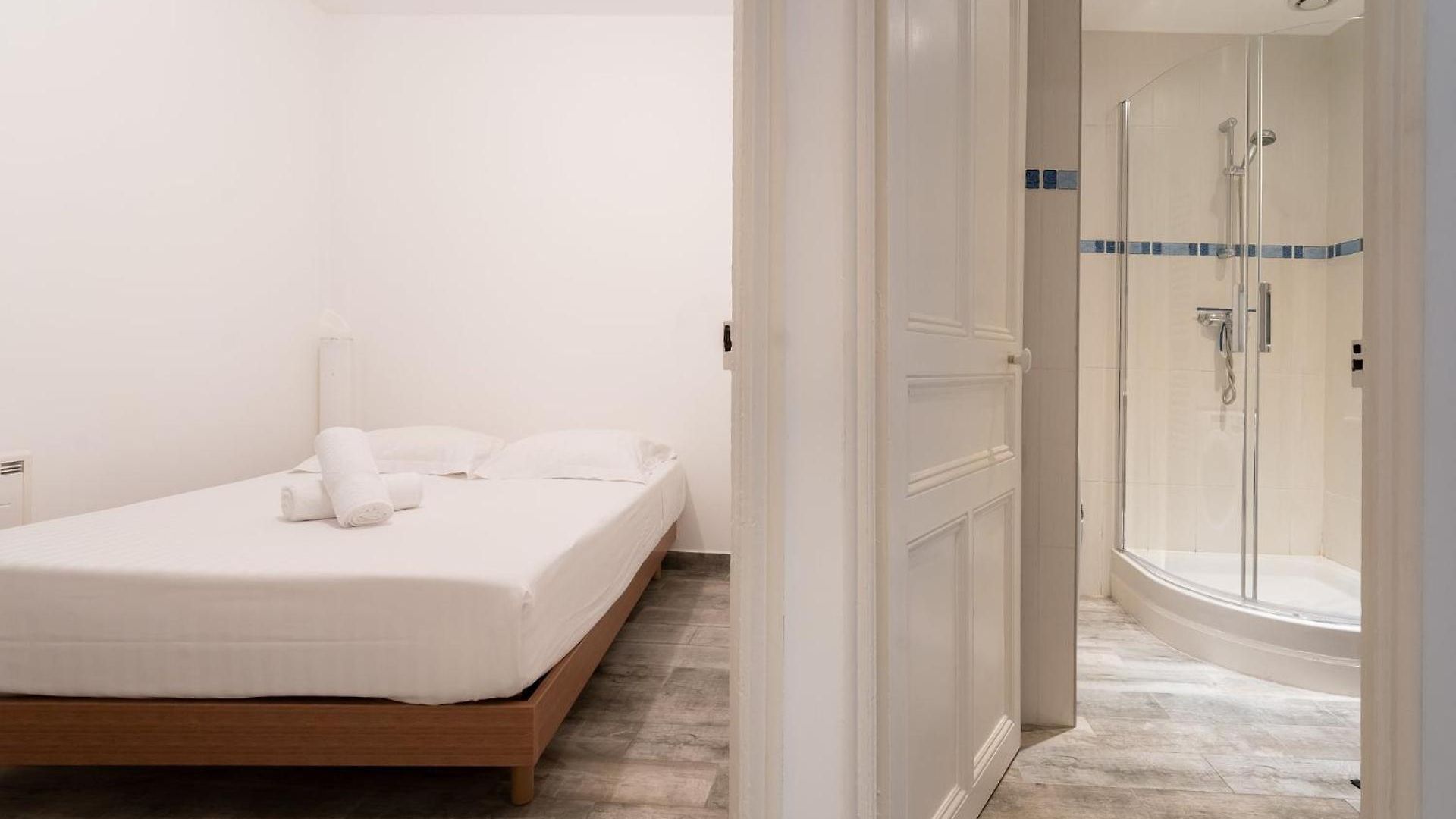 Apartment 2p Proche Gare Calme Spacieux
