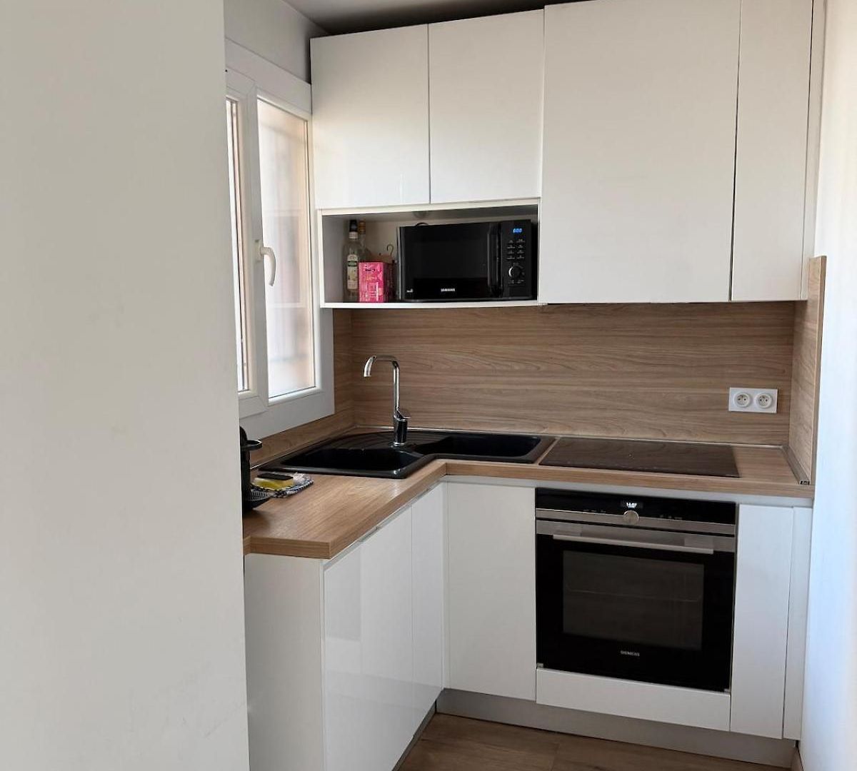 Apartment Beautiful 2-bedroom With Air Conditioning - Tram - Balconies - Quiet Nice