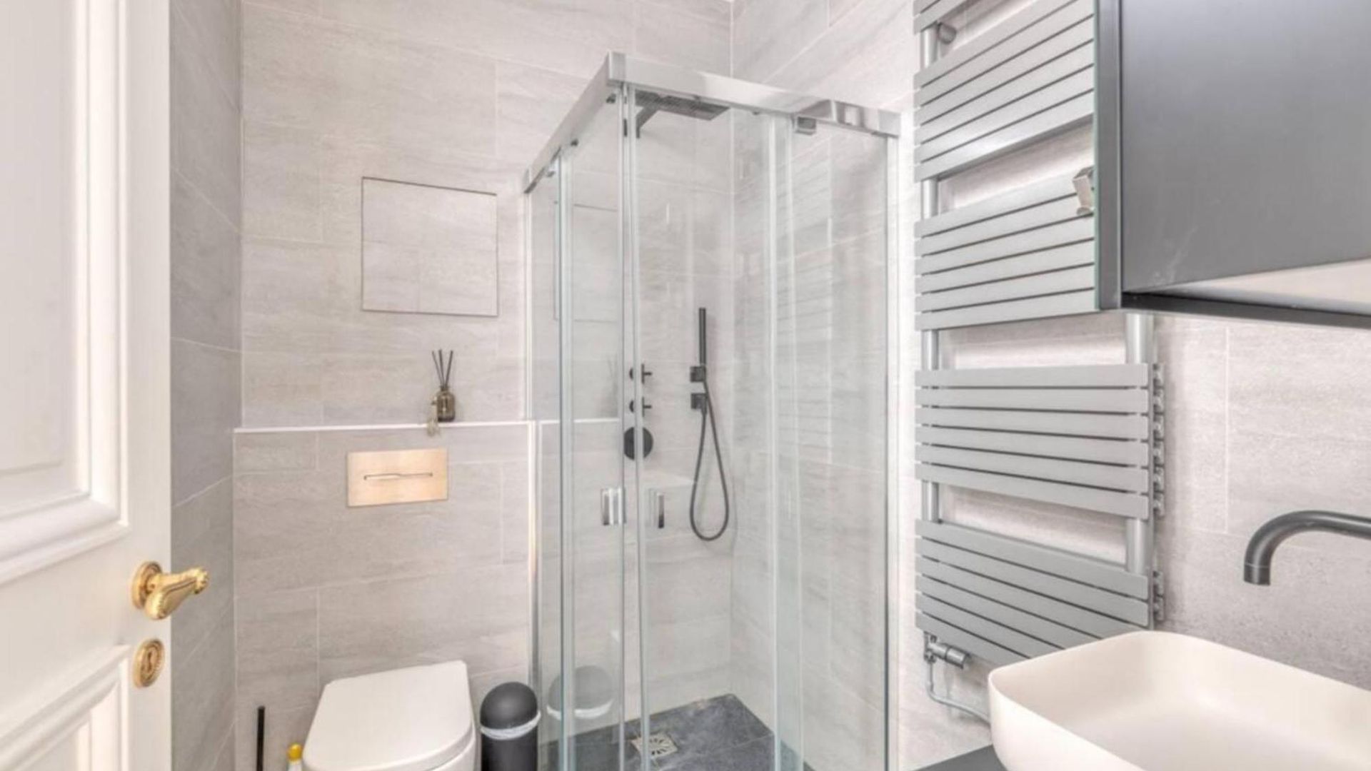 Apartment Grand De 3 A