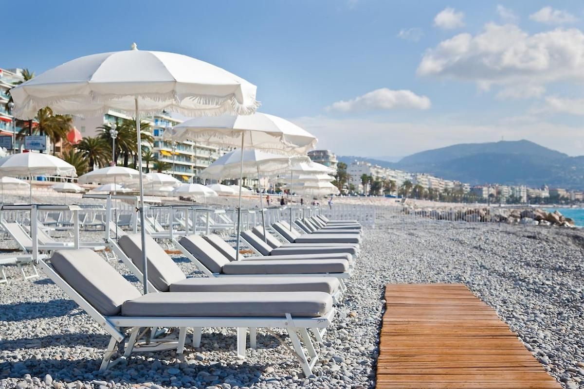 Apartment Location In Alcove 1 Bedroom & Terrace *