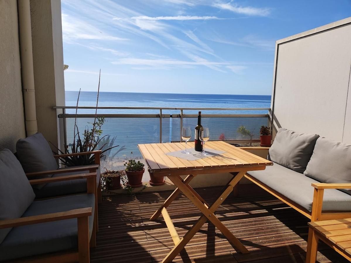 Seafront Duplex With Lovely Terrace Apartment *
