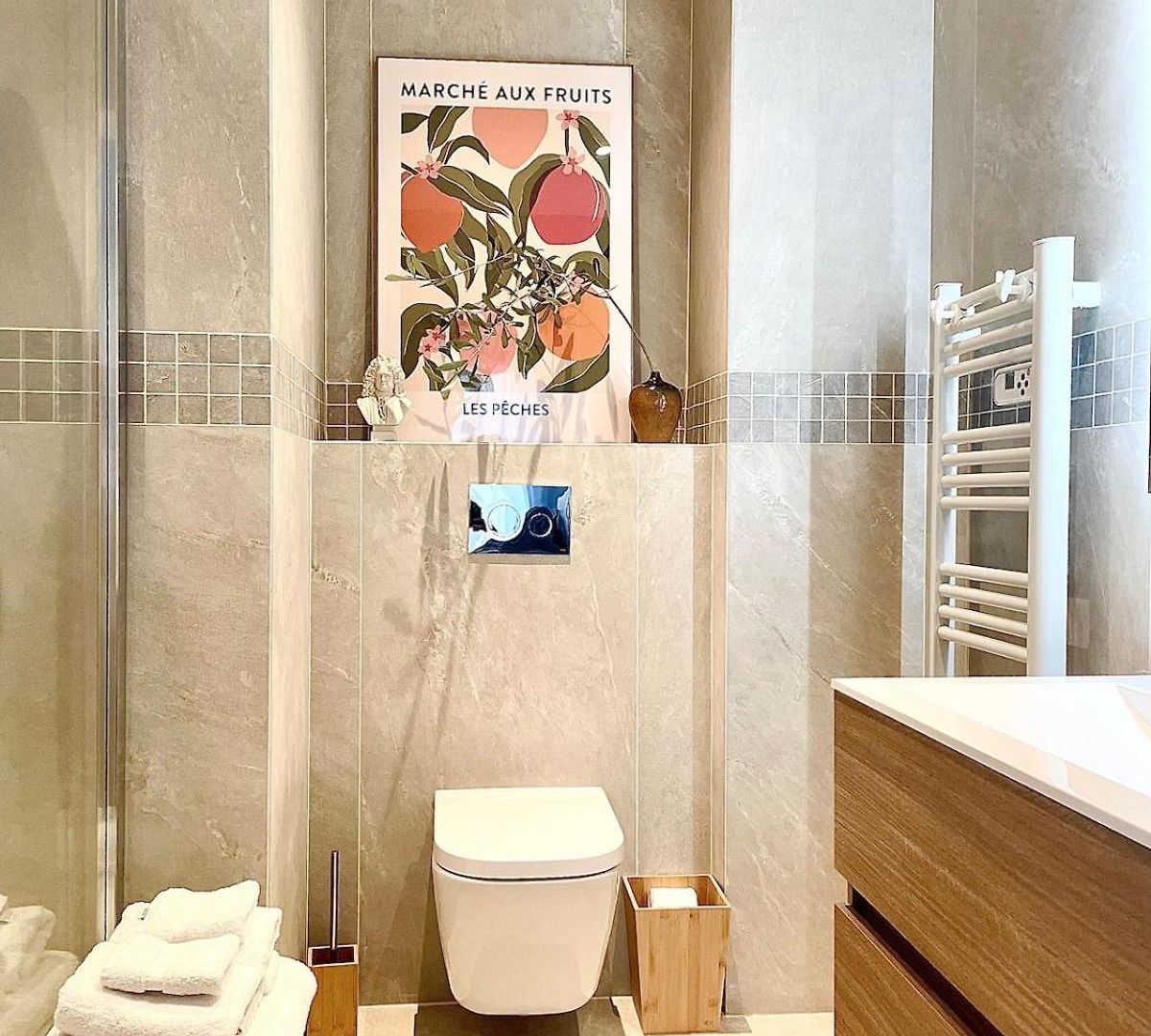 Carre Dorelegant 2 Br Apartment