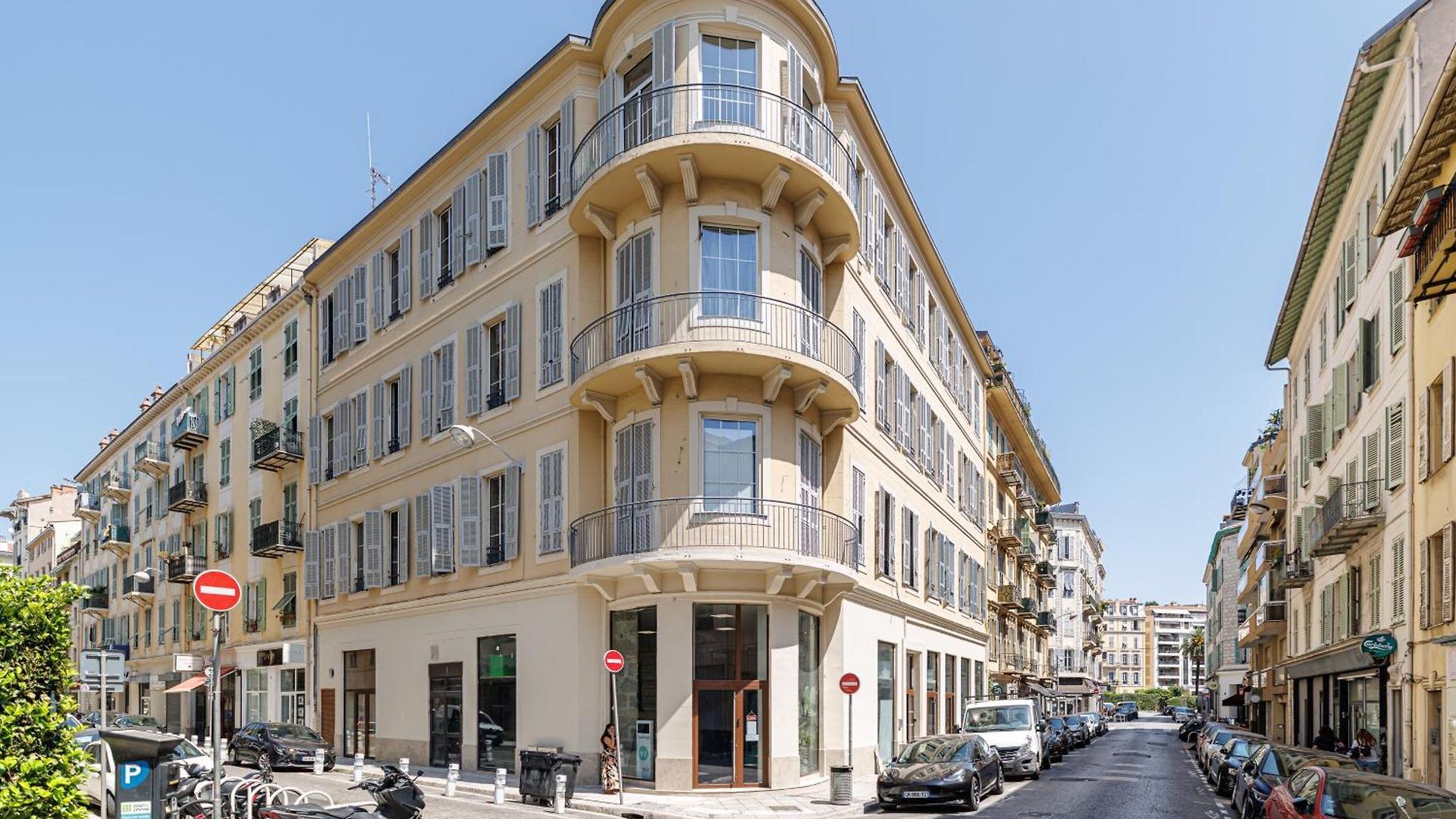 Merveilleux Duplex Centre De Nice, Climatise Et Renove ! *