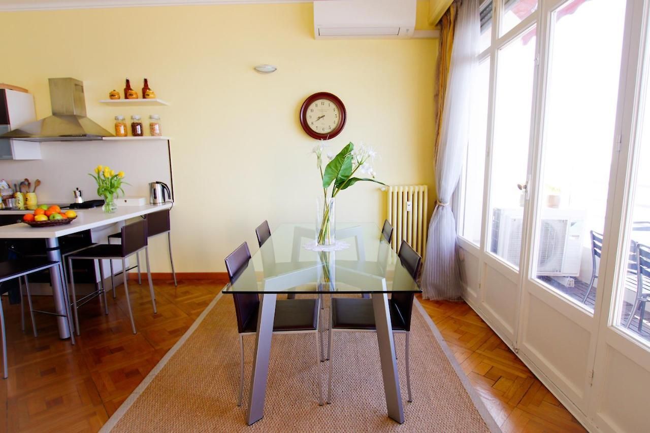 Seafront Flat On The Promenade - Next To Negresco * Nice
