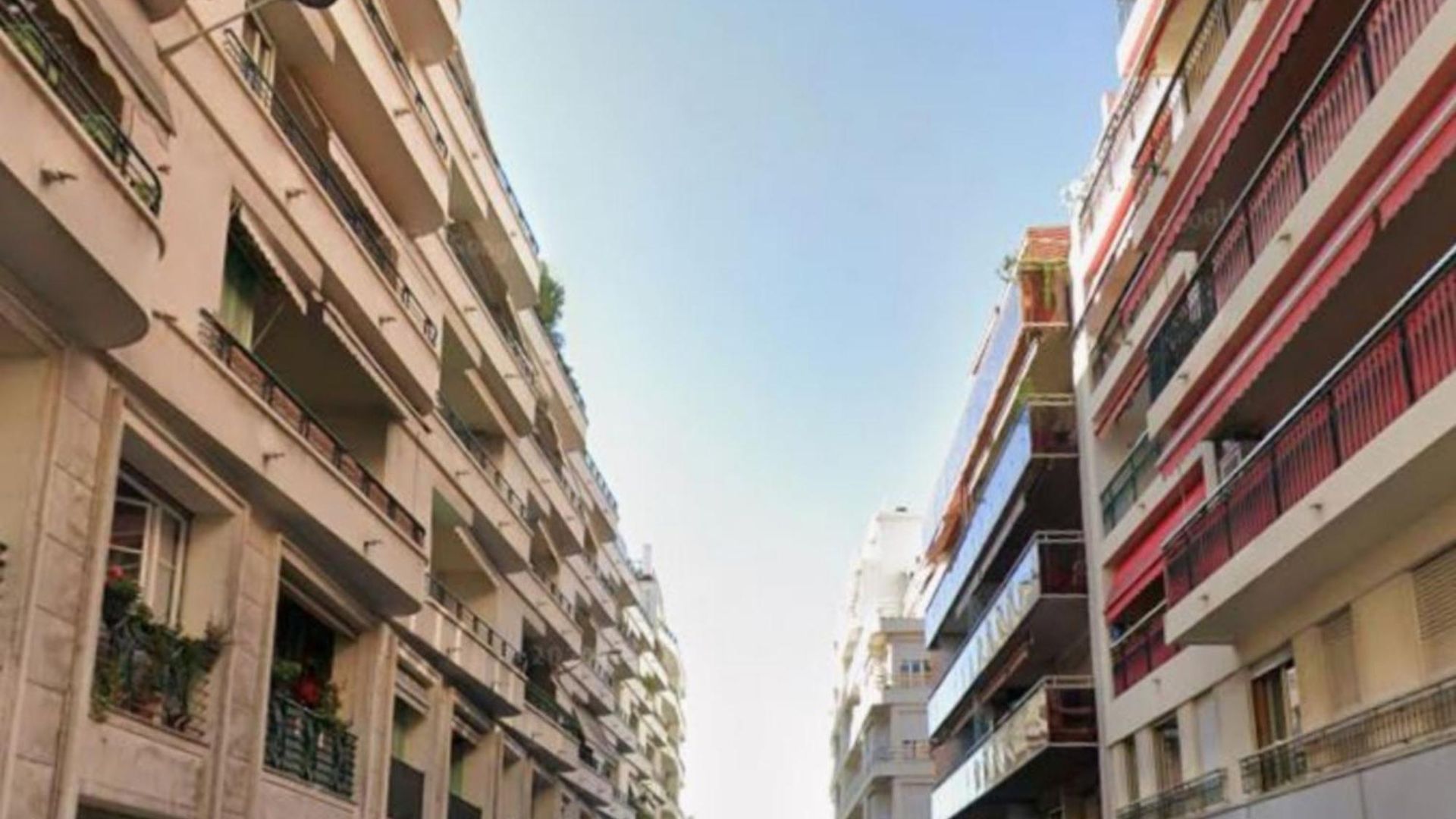Grand De 3 A Apartment *