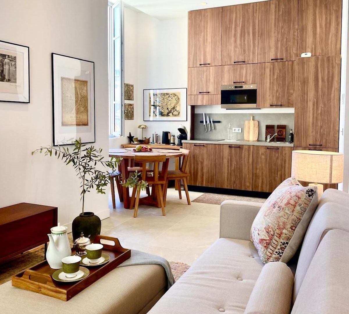 Carre Dorelegant 2 Br Nice