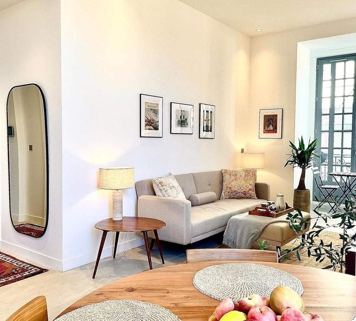 Apartment Carre Dorelegant 2 Br *