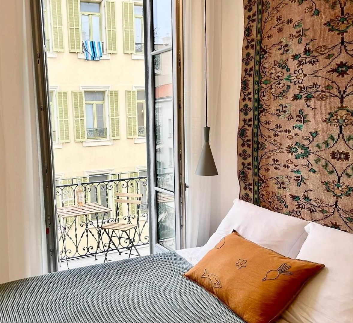 Apartment Carre Dorelegant 2 Br