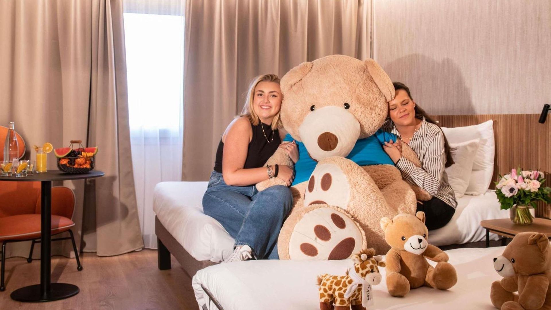 Novotel Arenas Aeroport Hotel 4*