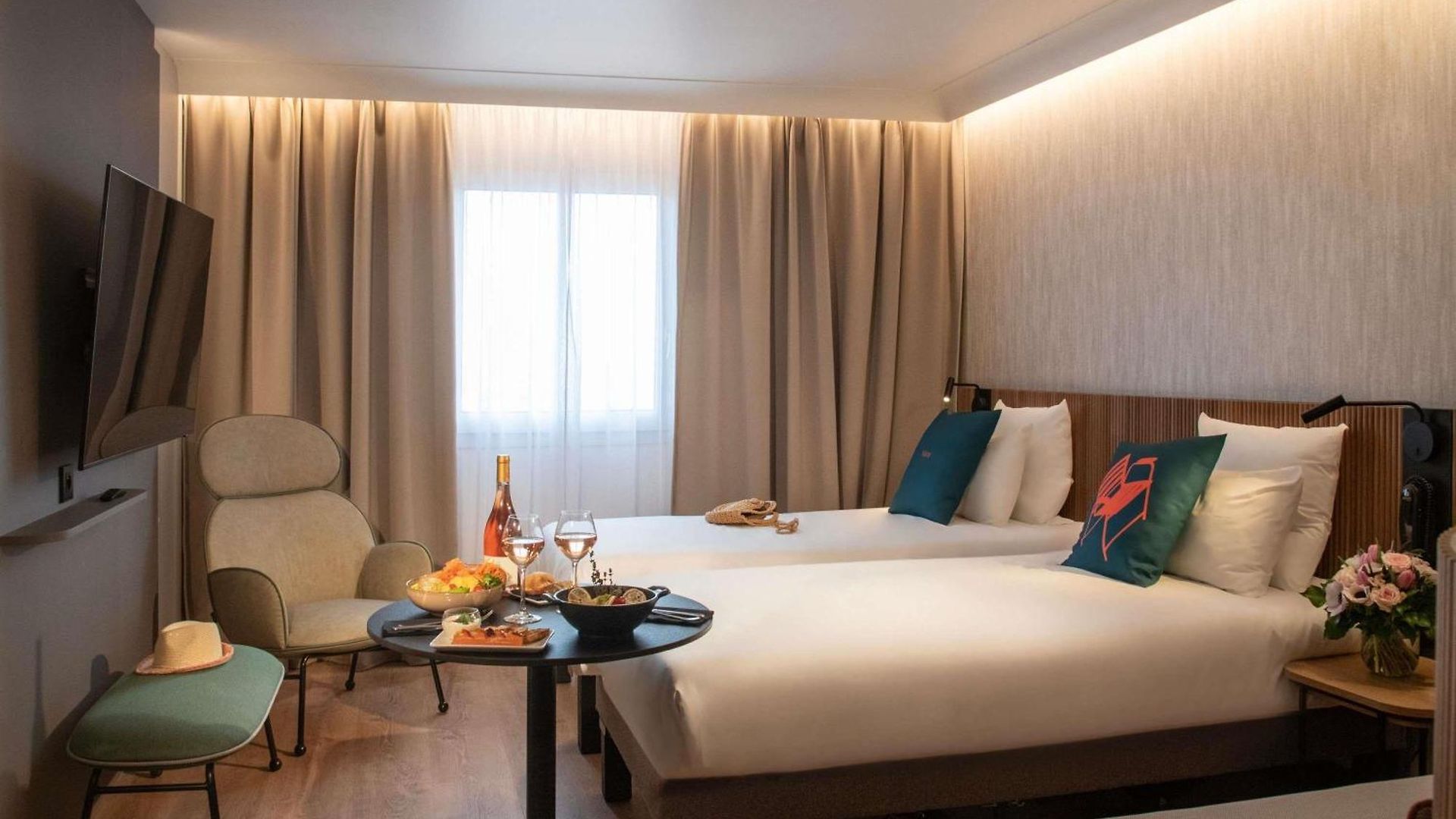Novotel Arenas Aeroport Hotel Nice