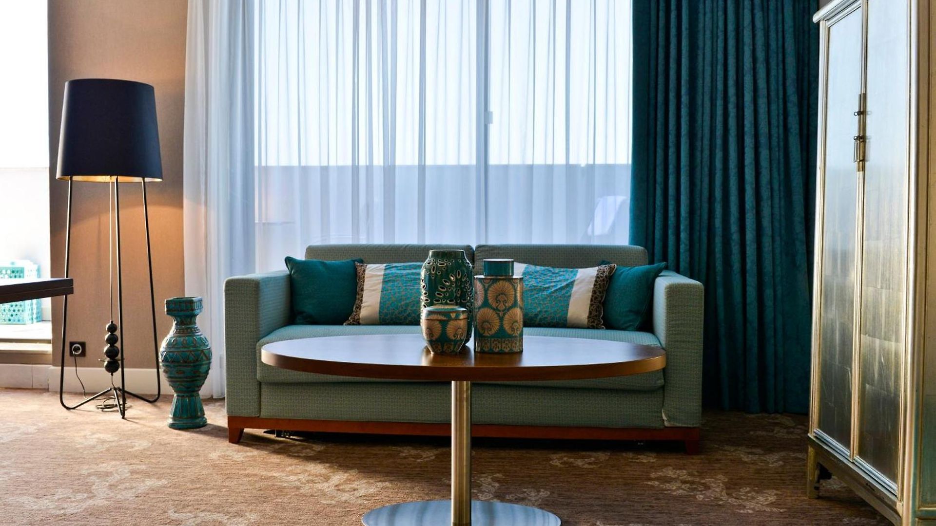 By Ihg Hotel Nice