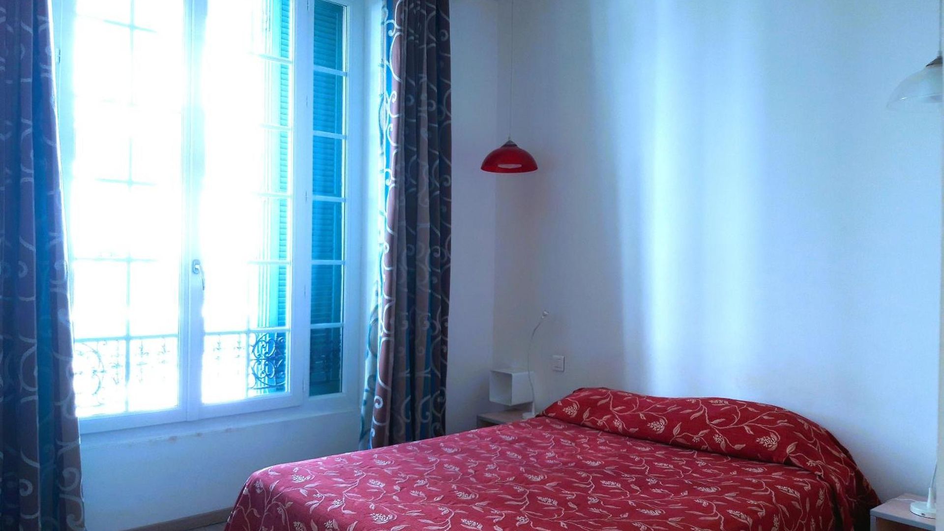Little Palace Hotel