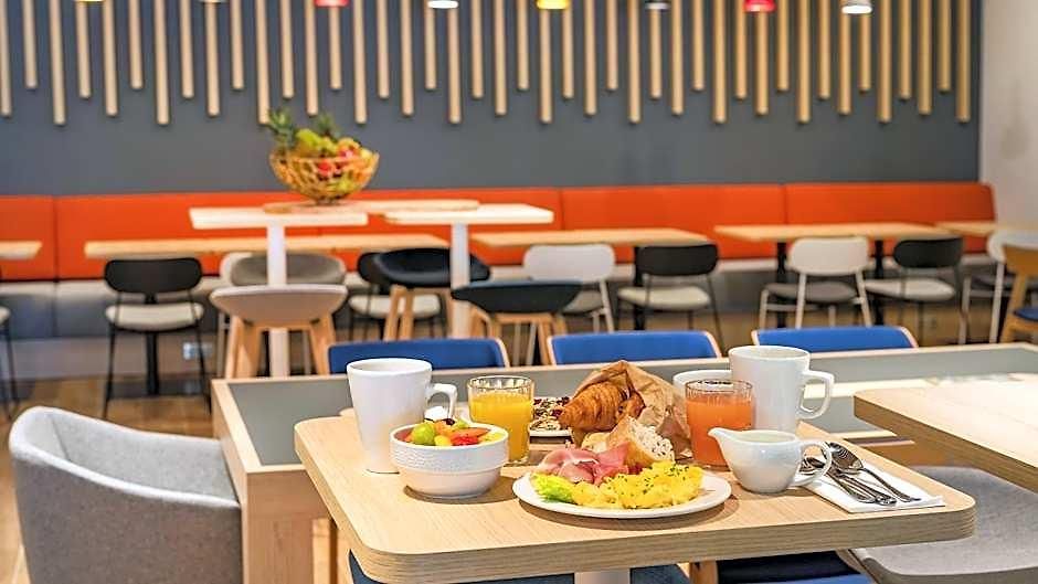 Express - - Grand Arenas By Ihg Hotel 3*