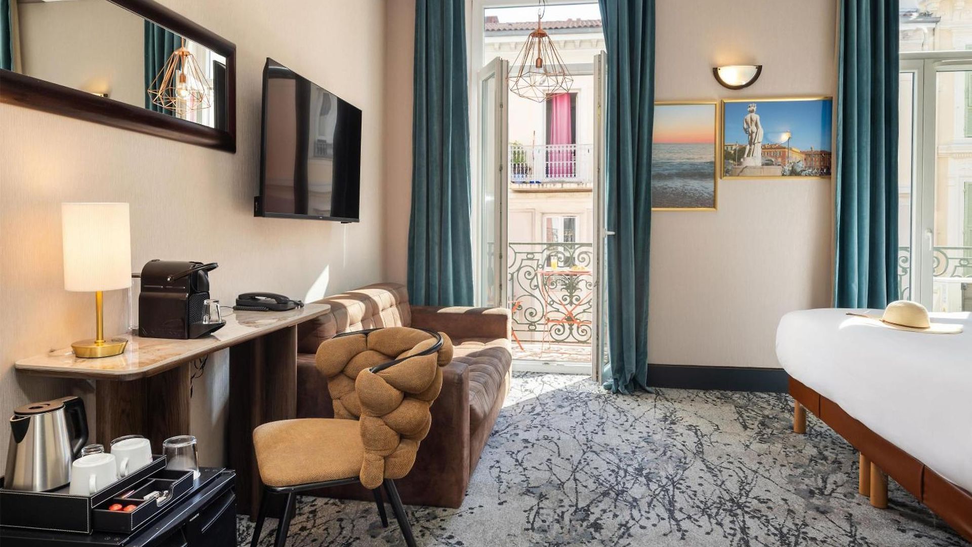 Western Cosy Hotel Nice
