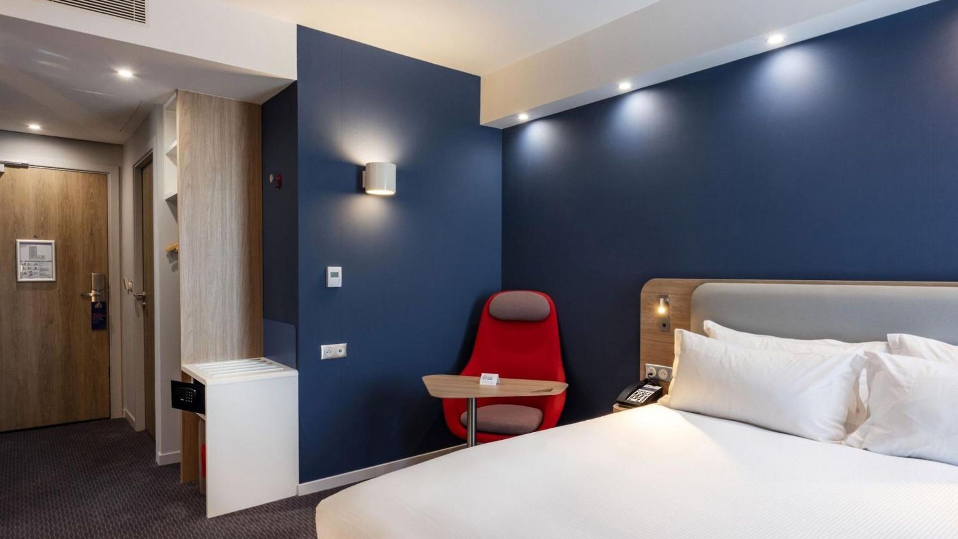 Express - - Grand Arenas By Ihg Hotel 3*