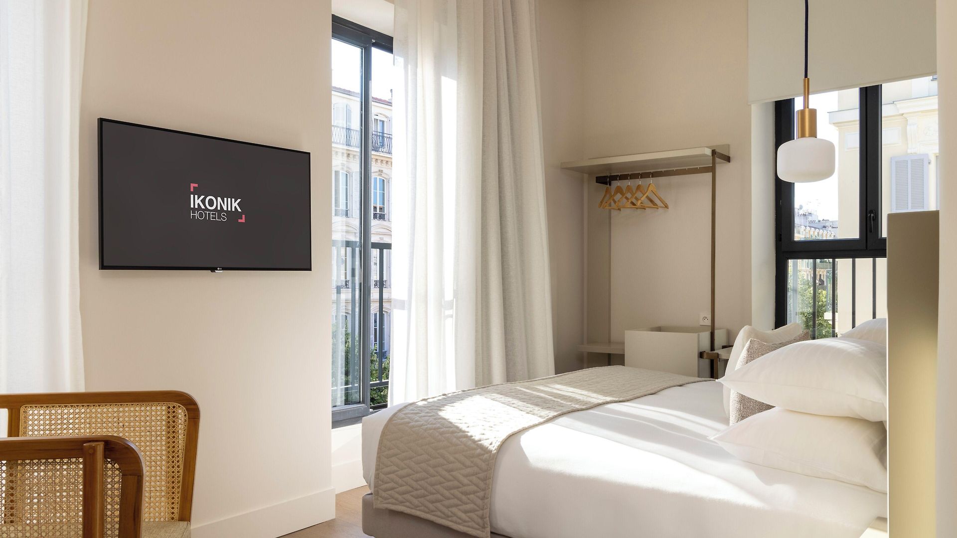 Ikonik Jean Médecin 4* Nice