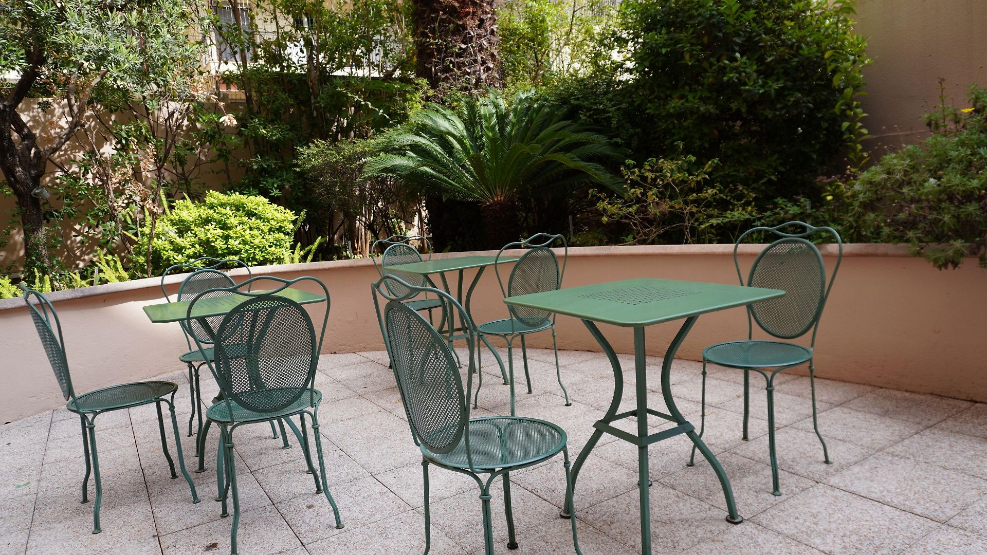 Easyhotel Old Town Hotel