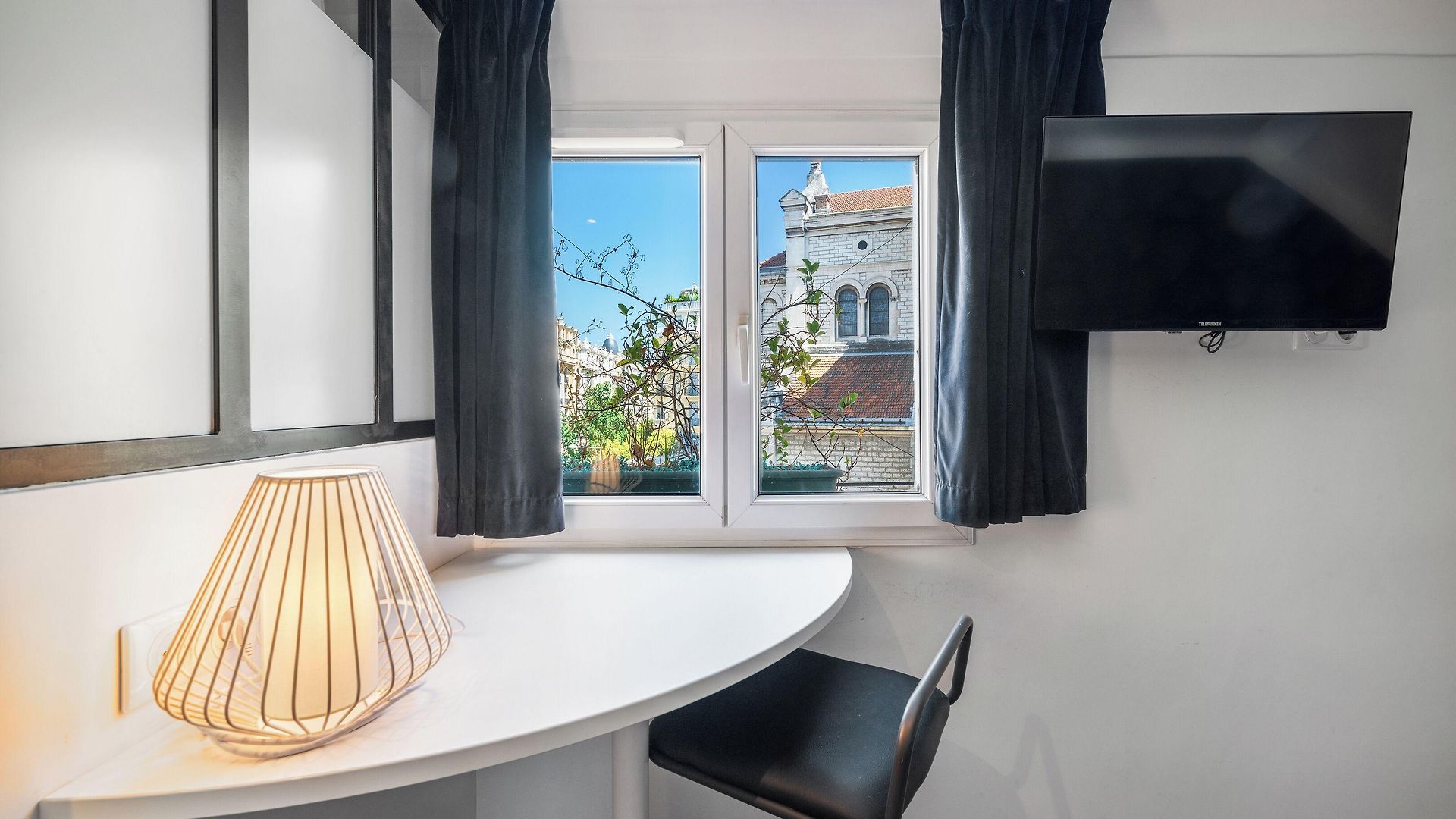 Arome Hotel