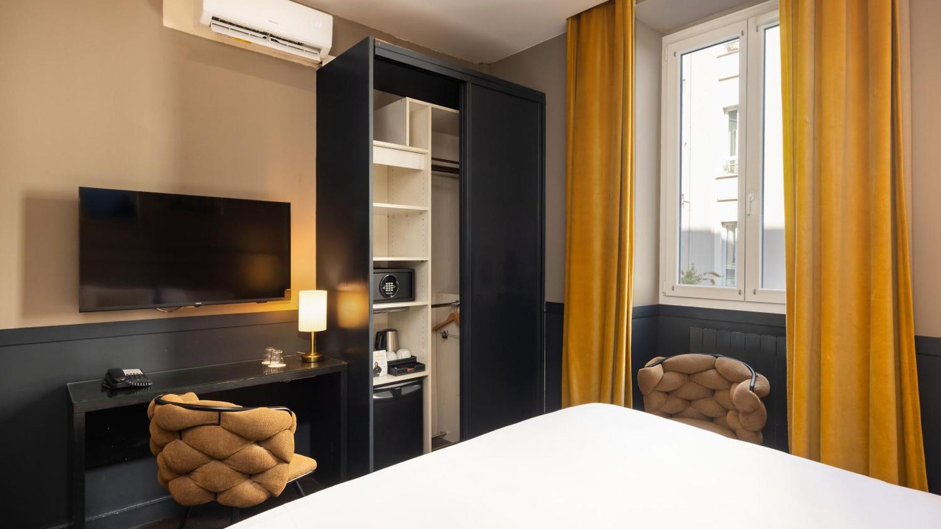 Hotel Western Cosy 4*