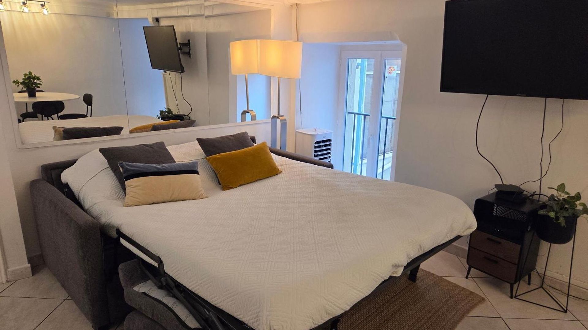 Le Cosy - Place Masséna Appartement *