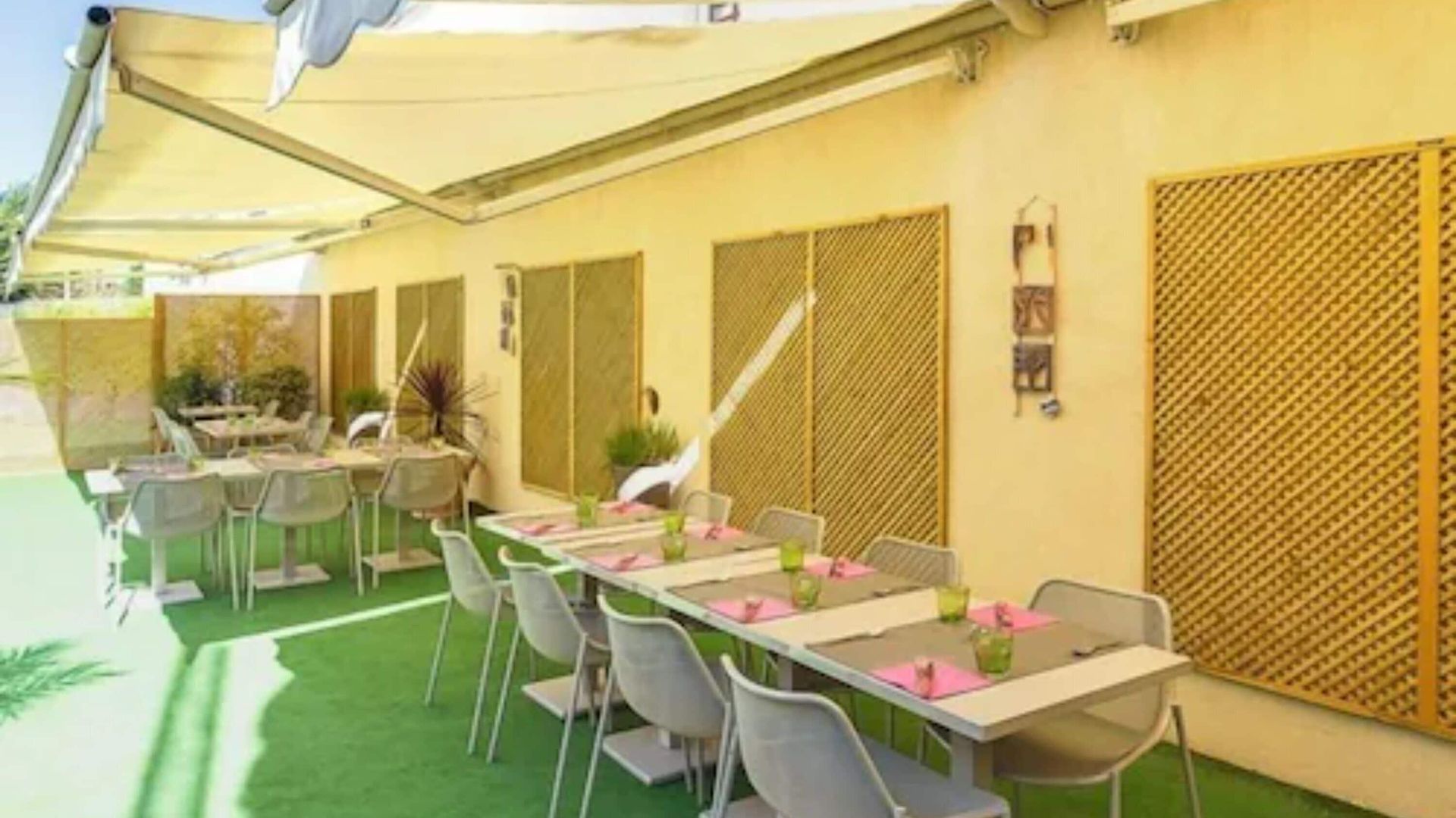 Hotel Esatitude 3*