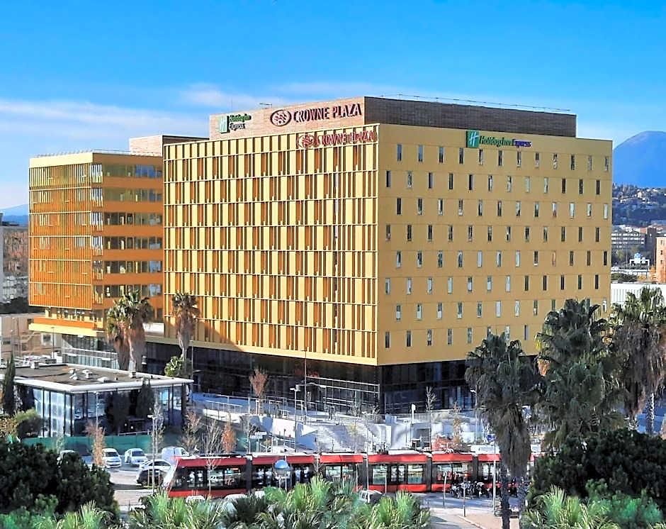 Express - - Grand Arenas By Ihg 3* Nice