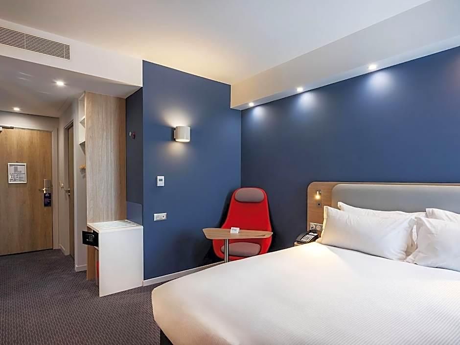 Express - - Grand Arenas By Ihg