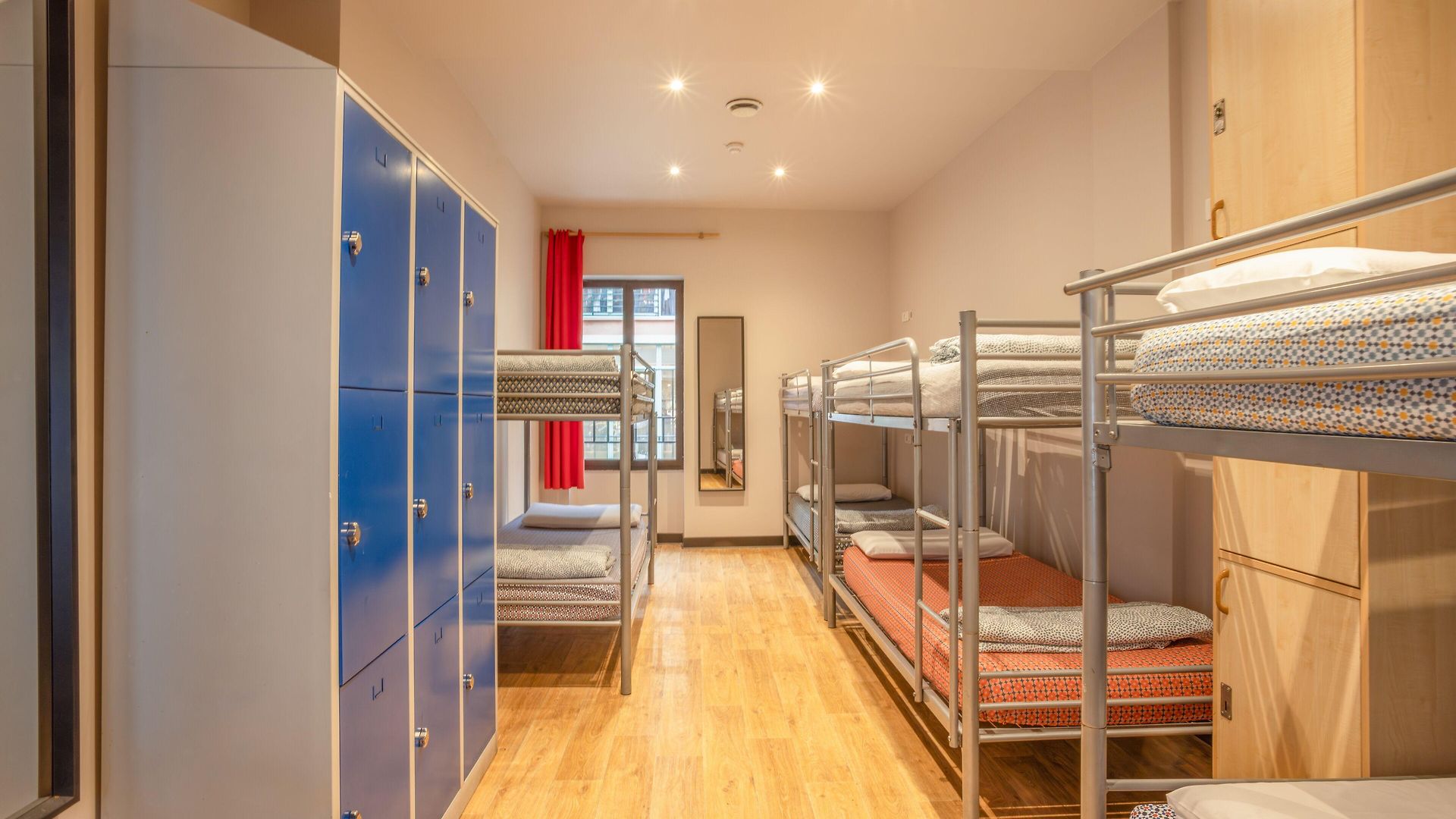 Auberge de jeunesse Saint Exupery Nice