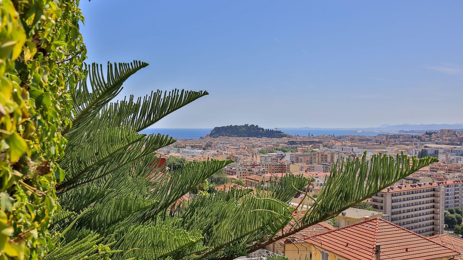 Le Panoramic Boutique 2*