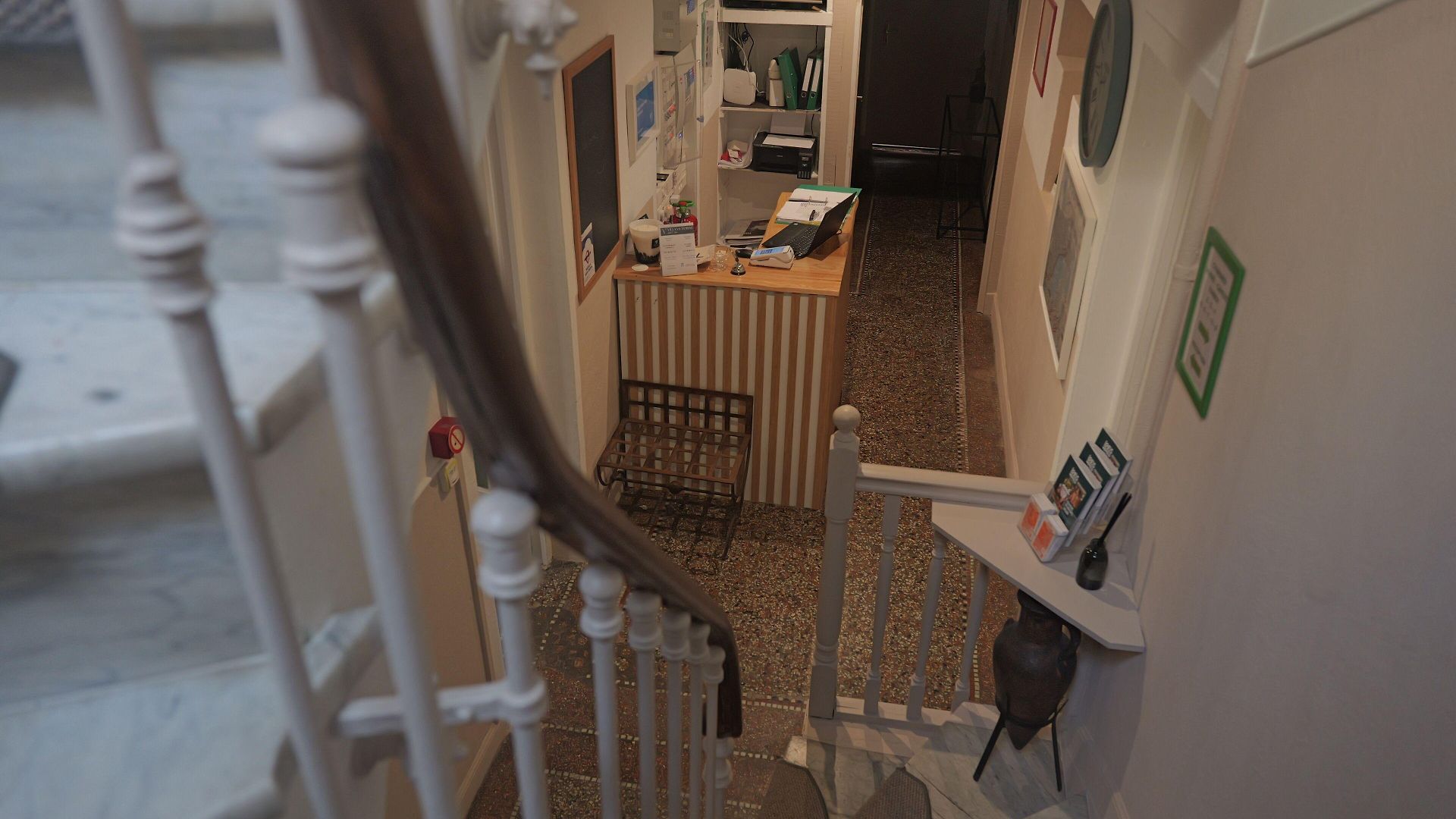 Hotel Logis Victorine Nice