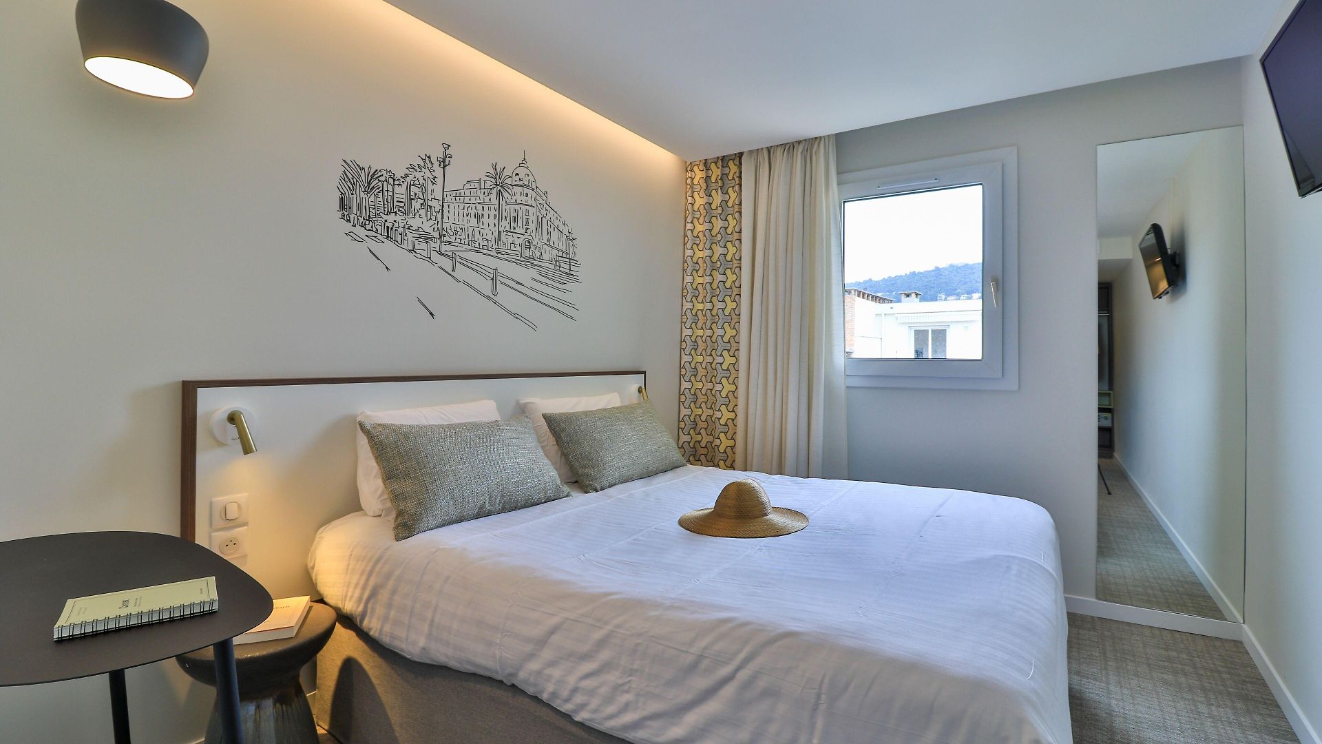 Du Pin Port Hotel Nice