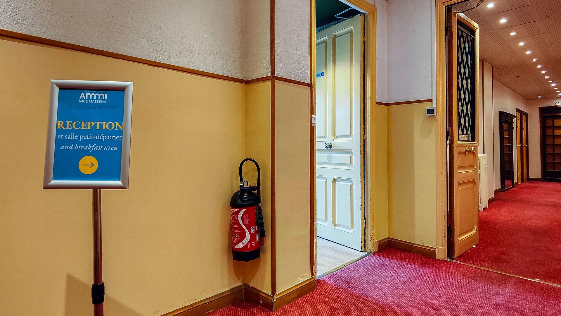 Ammi Massena Hotel 2*