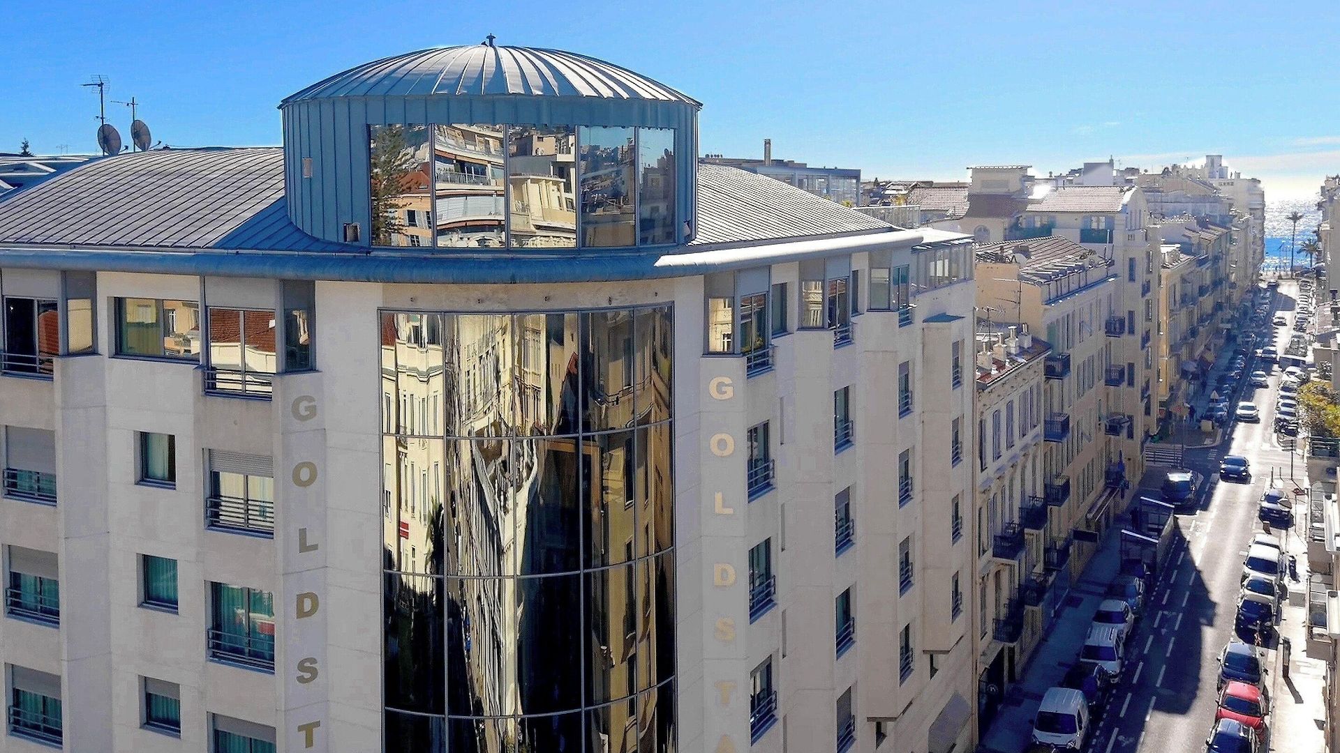 Goldstar & Hotel Nice