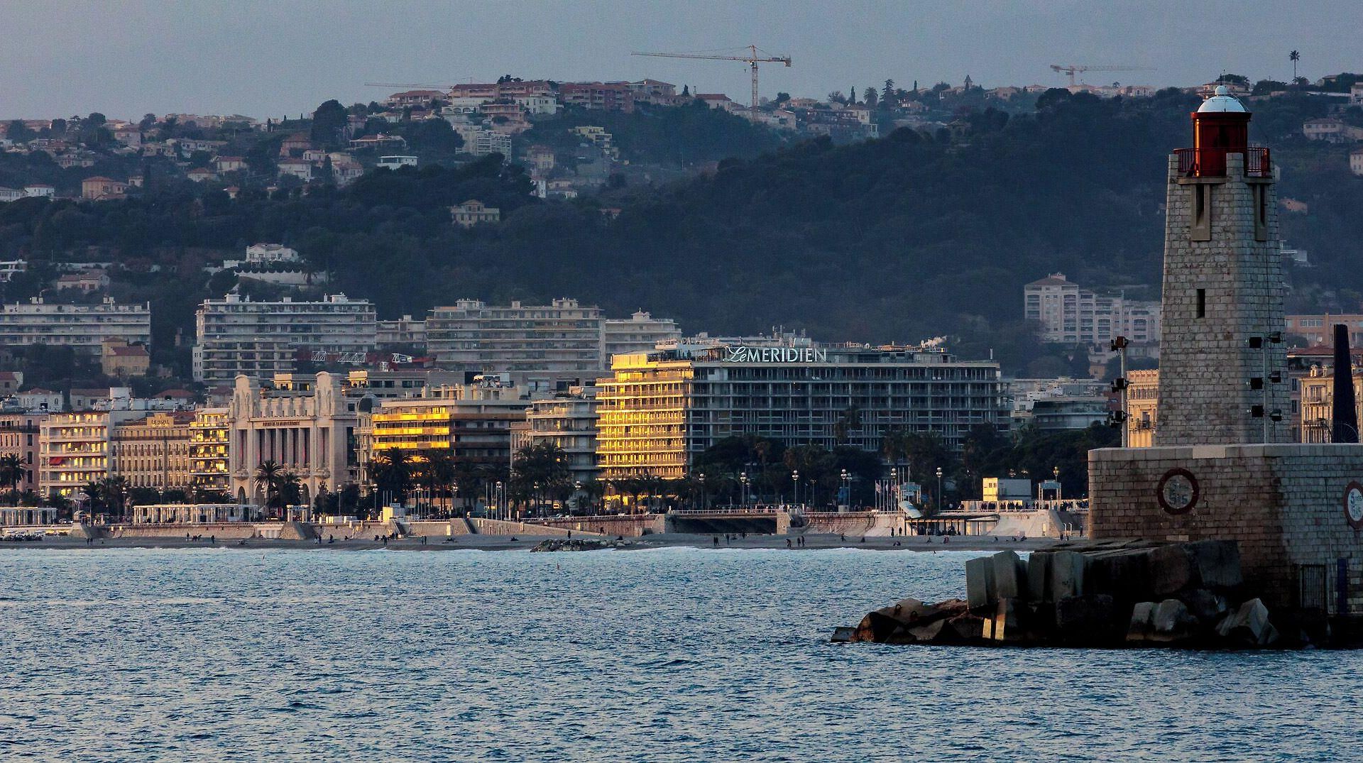 Goldstar & Hotel Nice