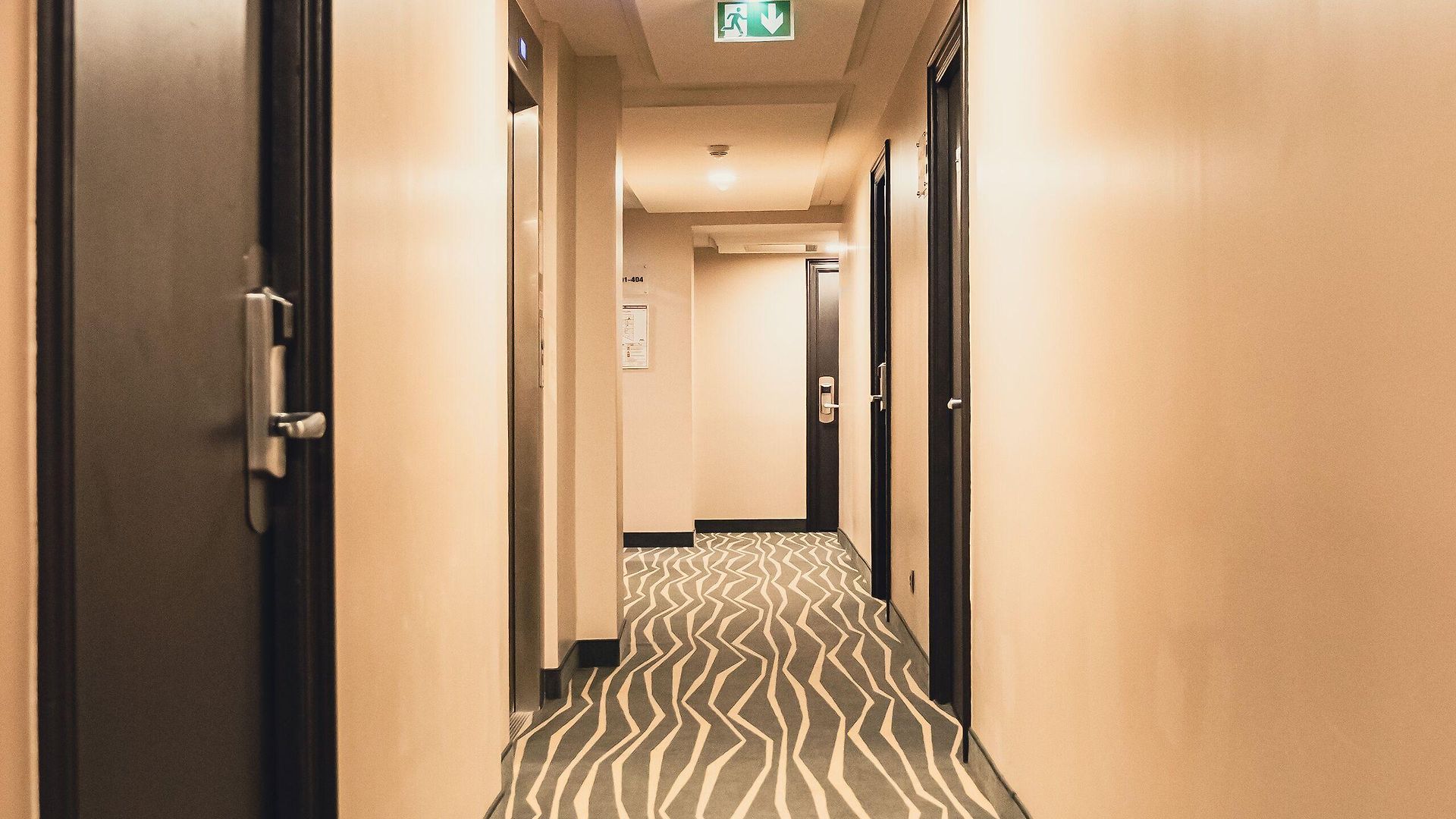 Hotel Univers 4*
