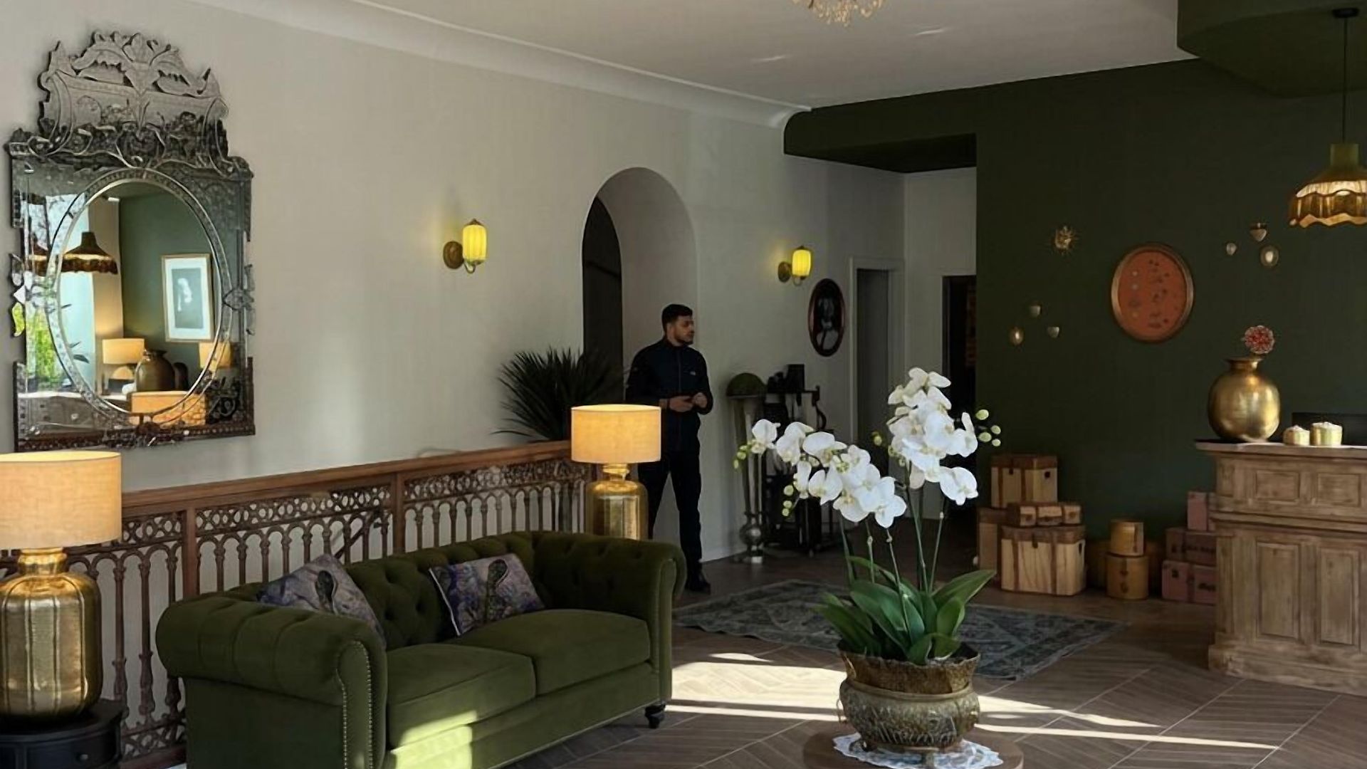 Hotel La Victor Hugo 3*