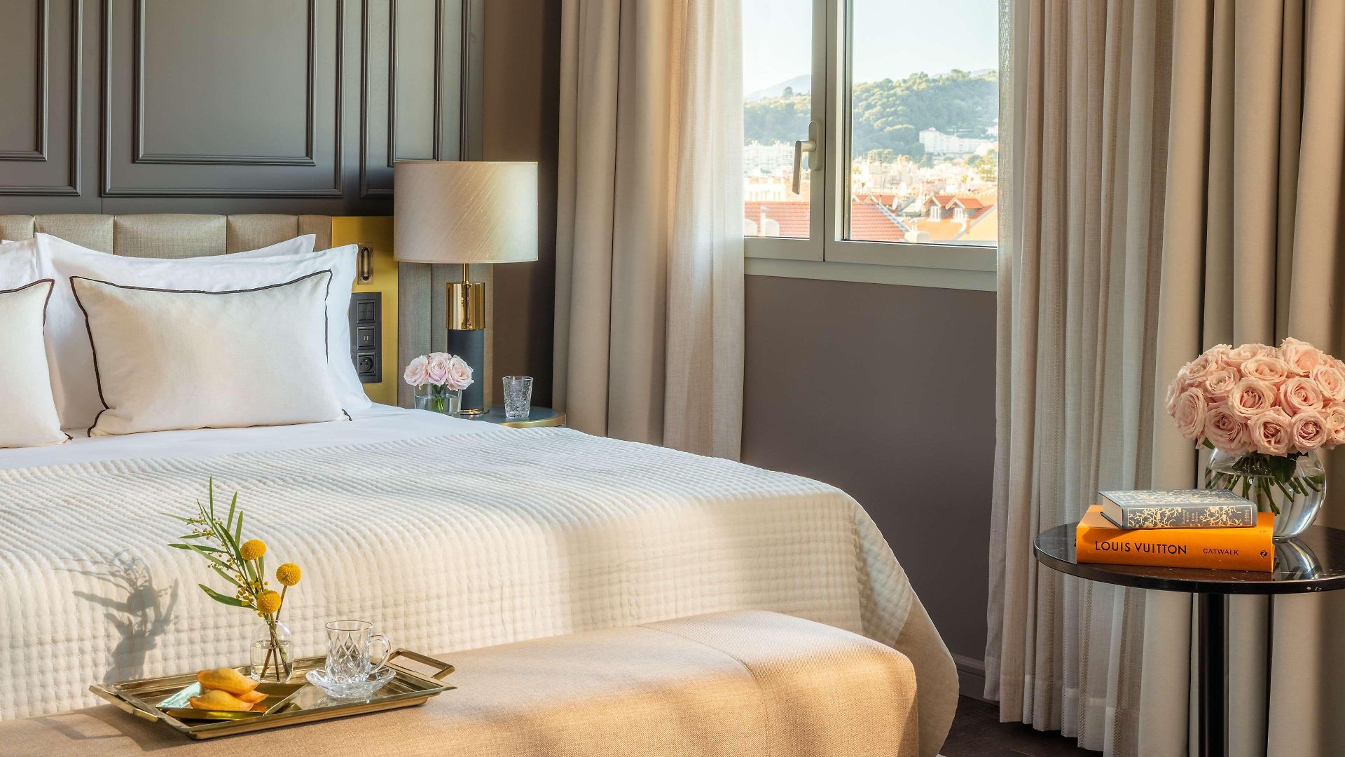 Anantara Plaza - A Leading Of The World 5*