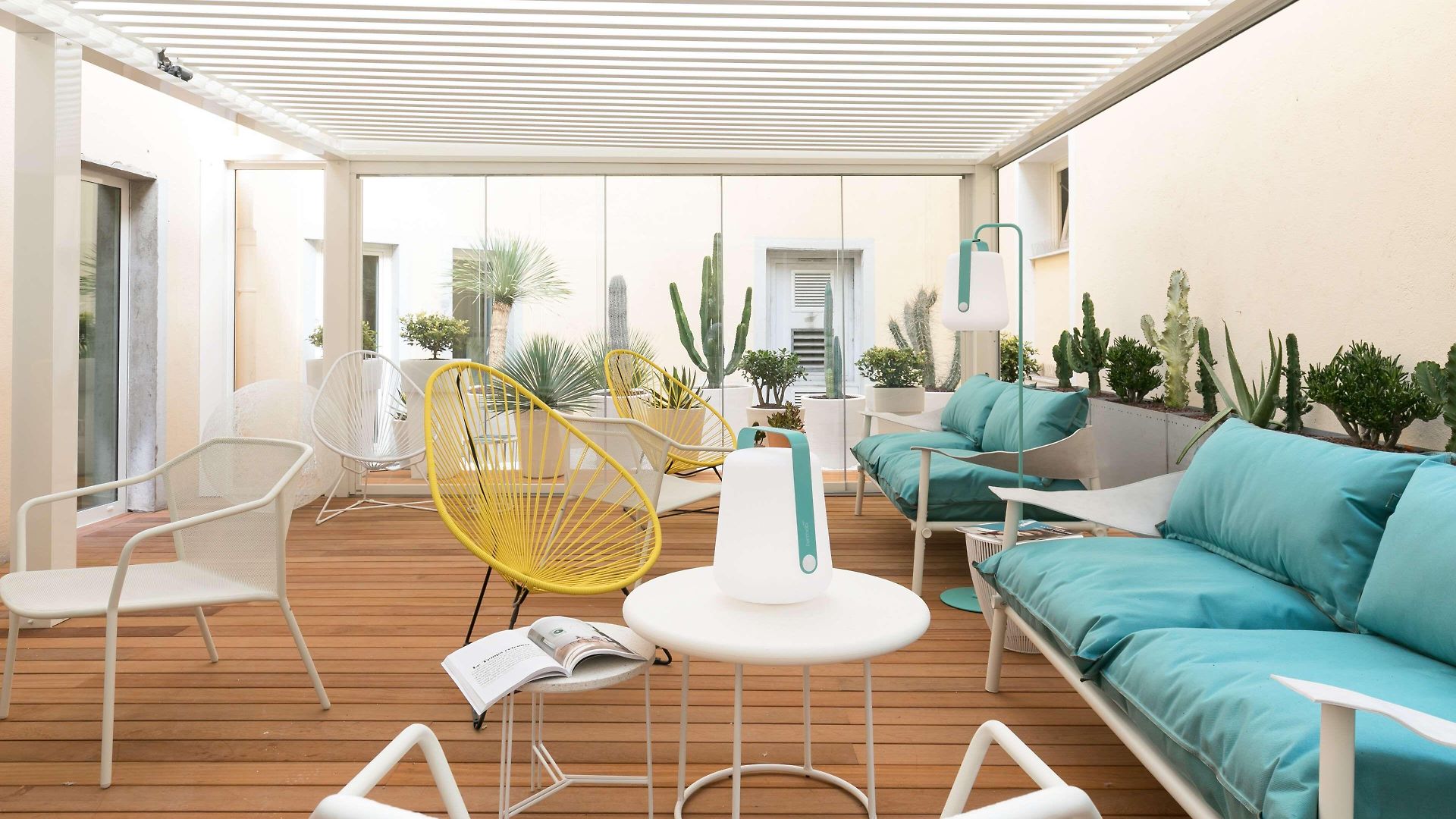 The Deck By Happyculture Hotel