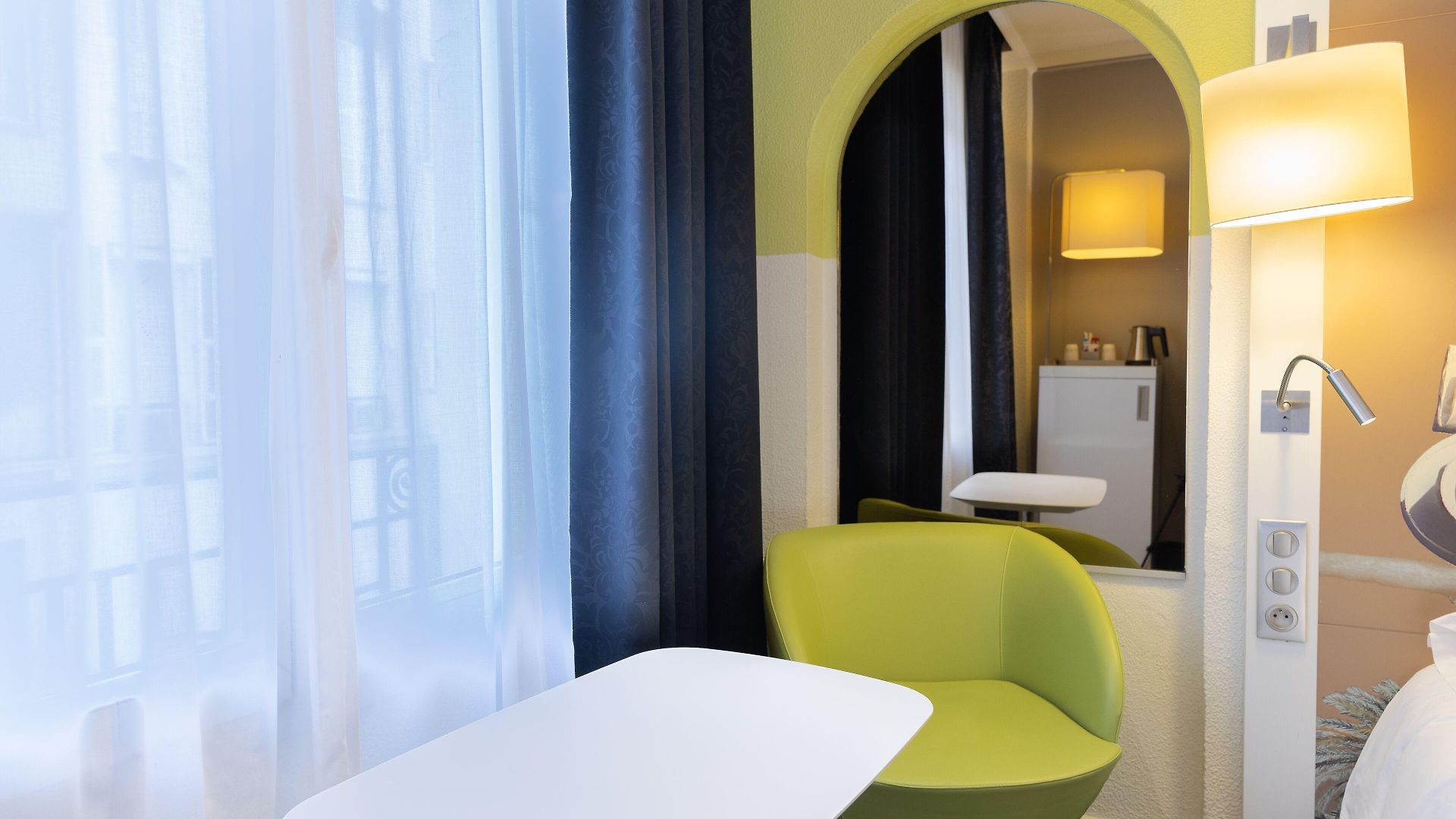 Hotel Mercure Centre Grimaldi 4*