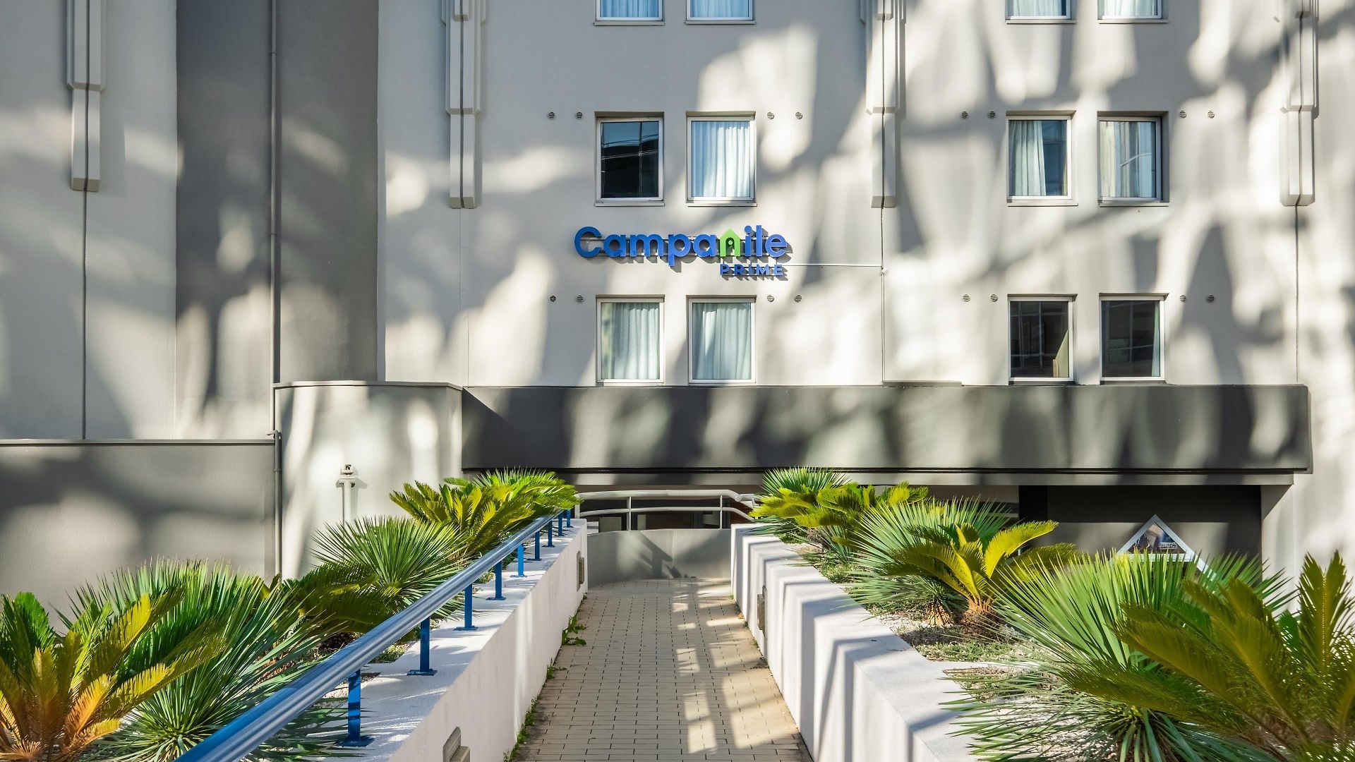 Campanile Prime - Airport Hotel