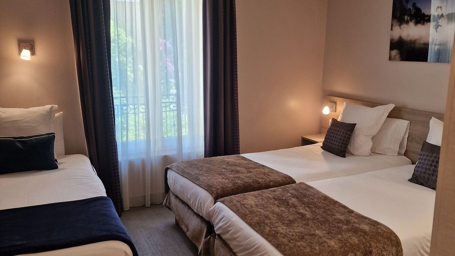 De La Fontaine 3*