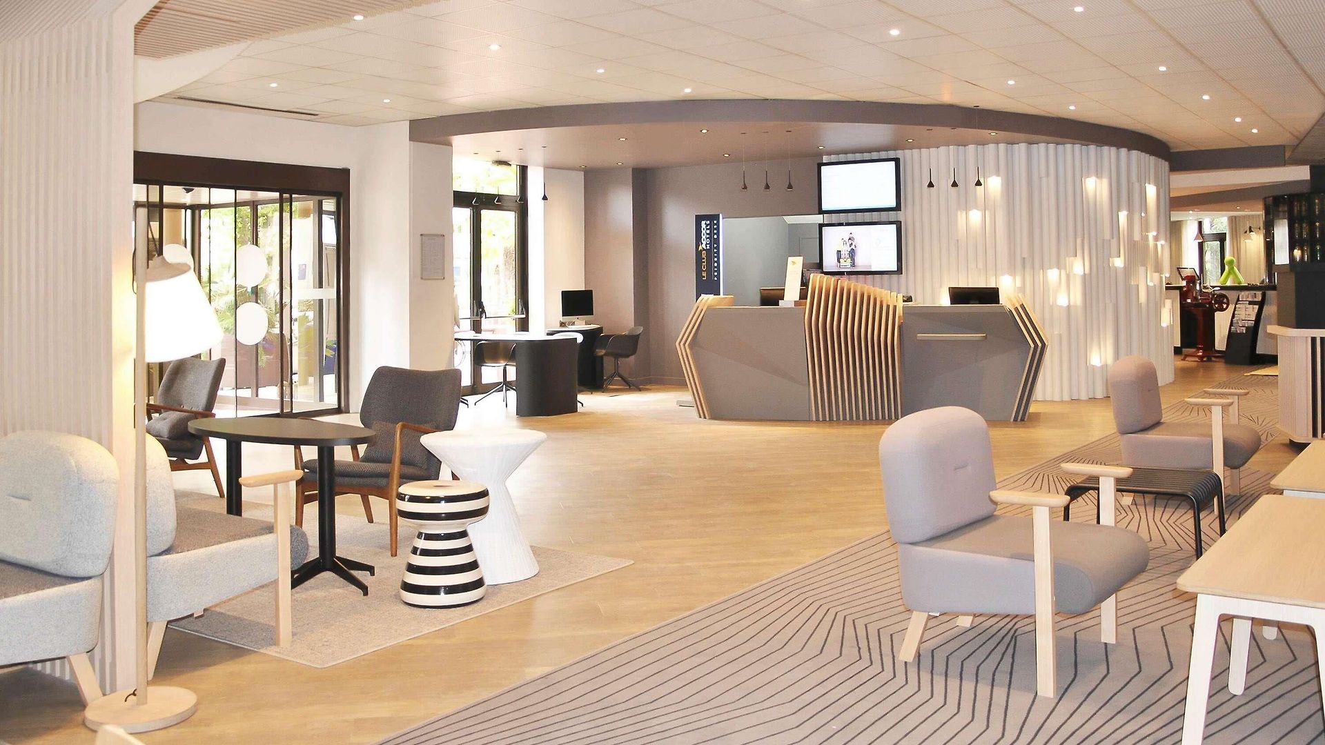Hotel Novotel Centre Vieux 4*