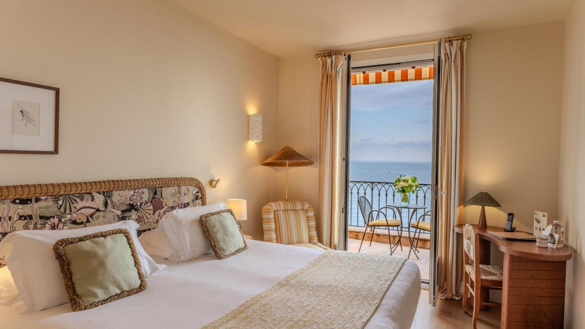 La Pérouse Baie Des Anges 4* Nice