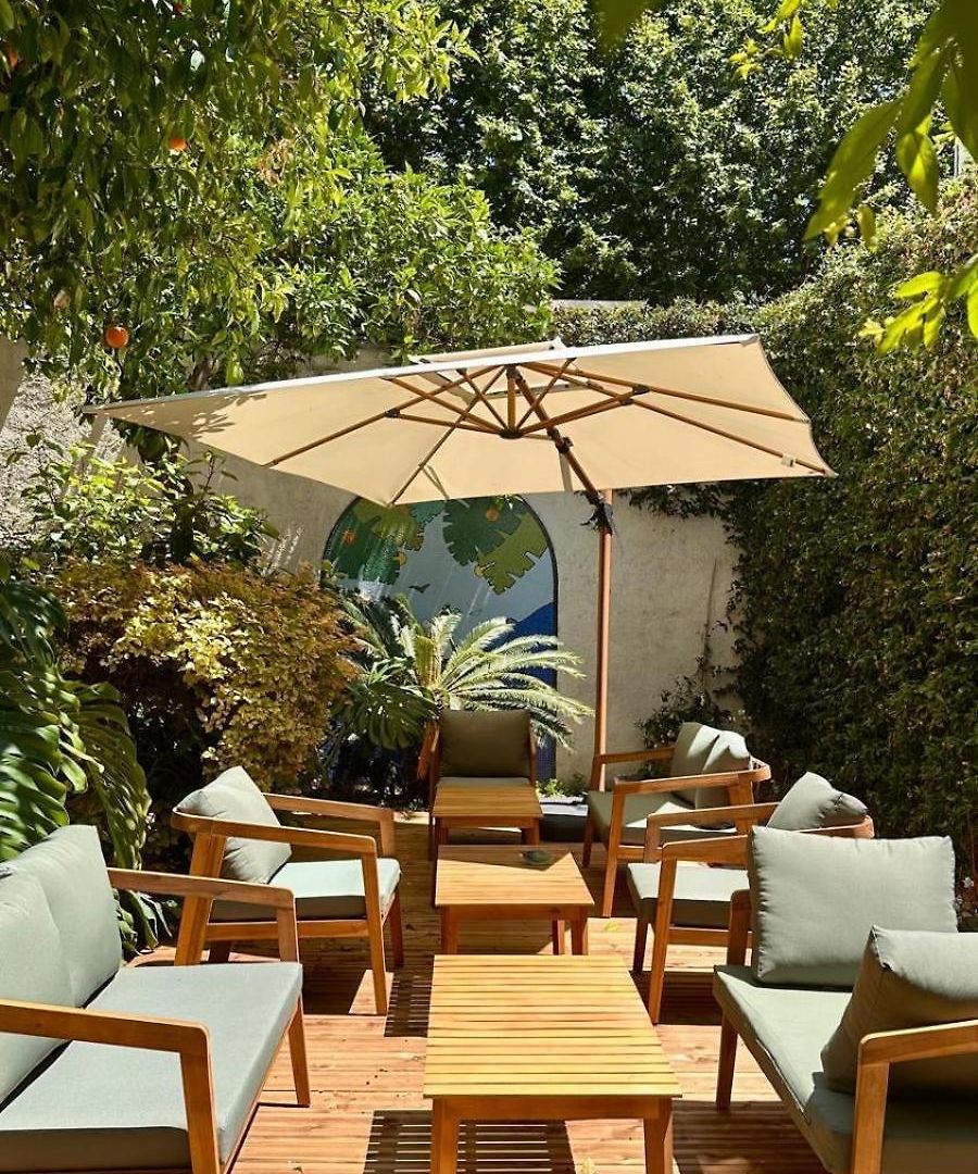 Garden Hotel