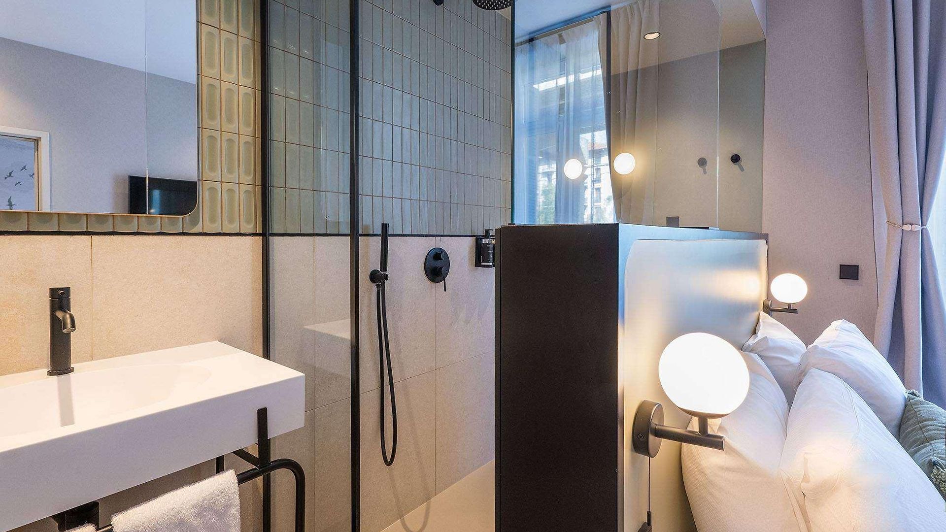 Le Noailles Gare Hotel