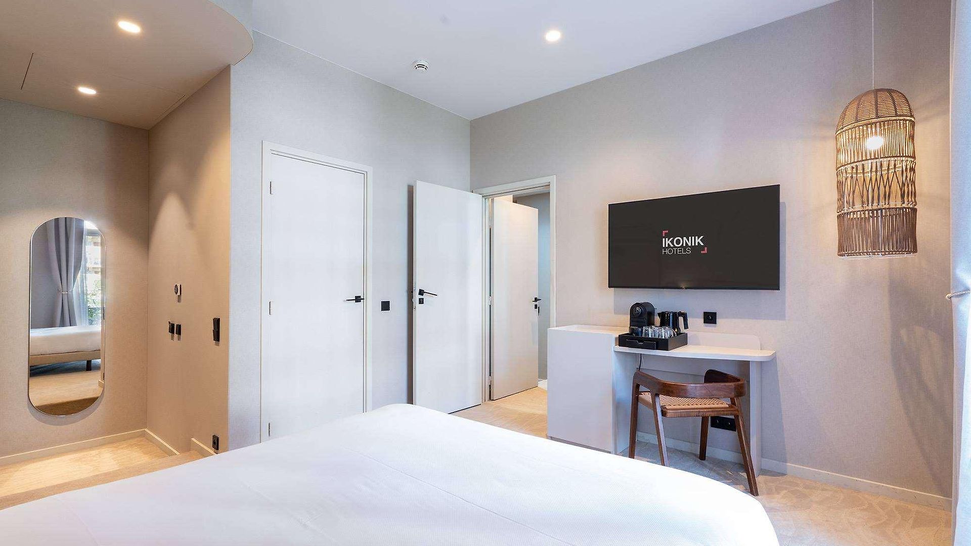 Le Noailles Gare Hotel