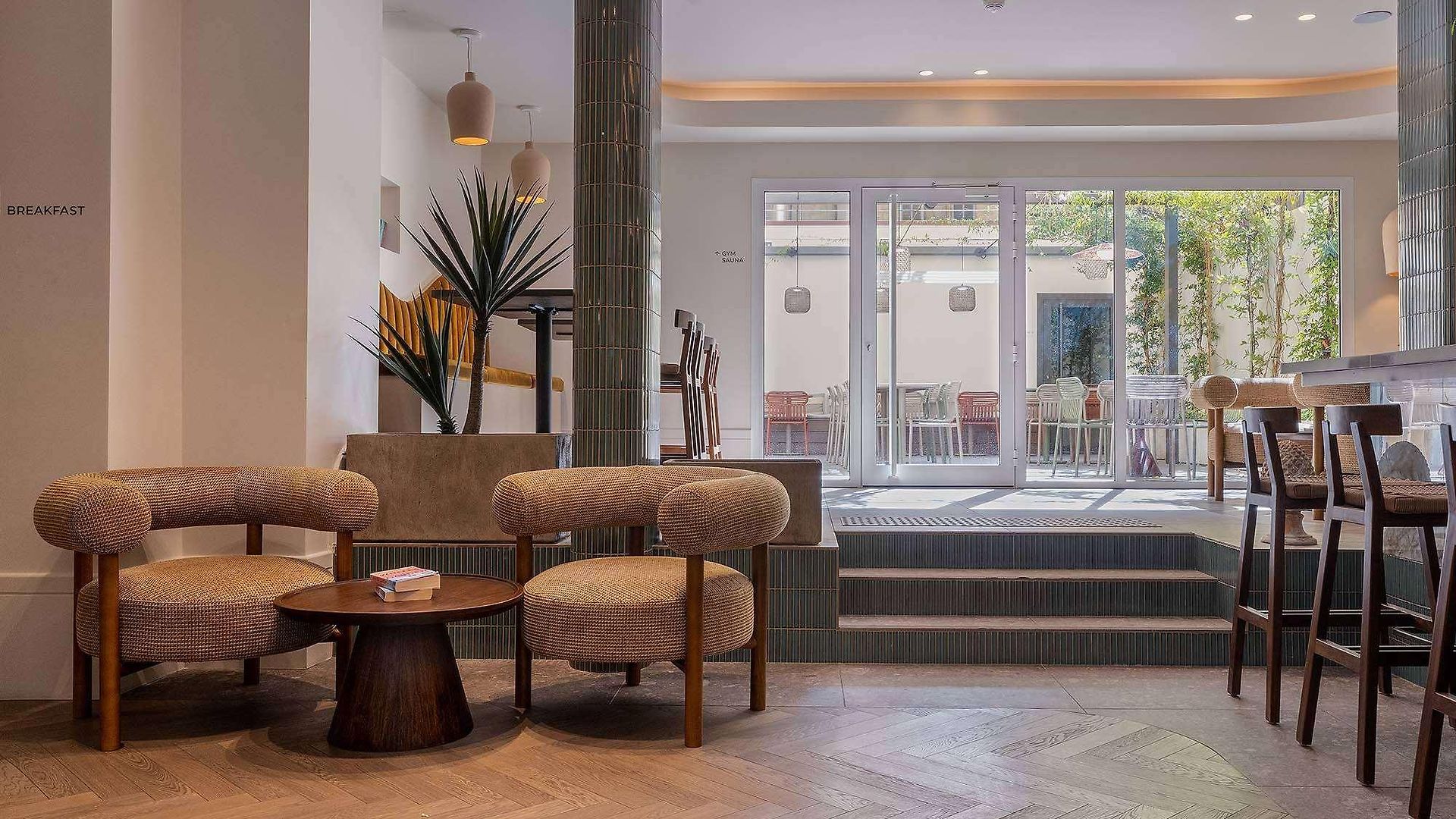 Le Noailles Gare Hotel 3*